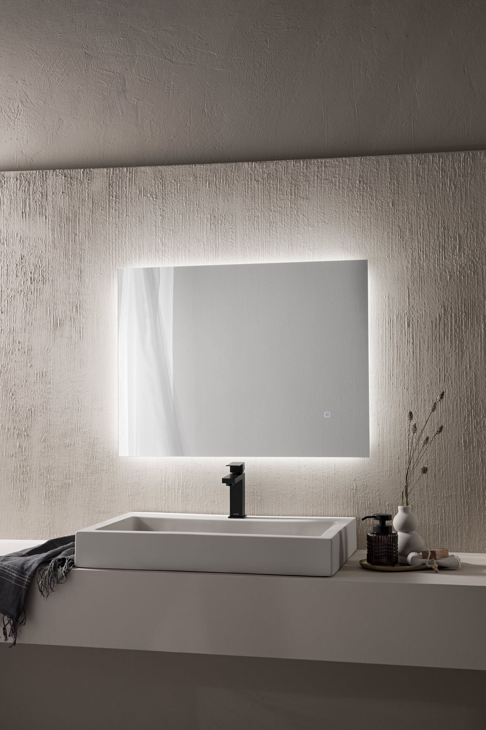 SPECCHIO OVALE 50X100CM BORDO SABBIATO ILLUMINATO FRONTALE LED CCT ARGENTO SENZA RAME 4MM STRUTTURA PVC PELLICOLA ANTIDEFLAGRANTE