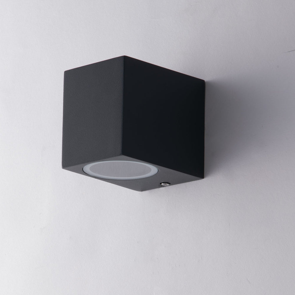 APPLIQUE QUBO ANTRACITE 1XGU10 IP54 6,7X9,3X8CM