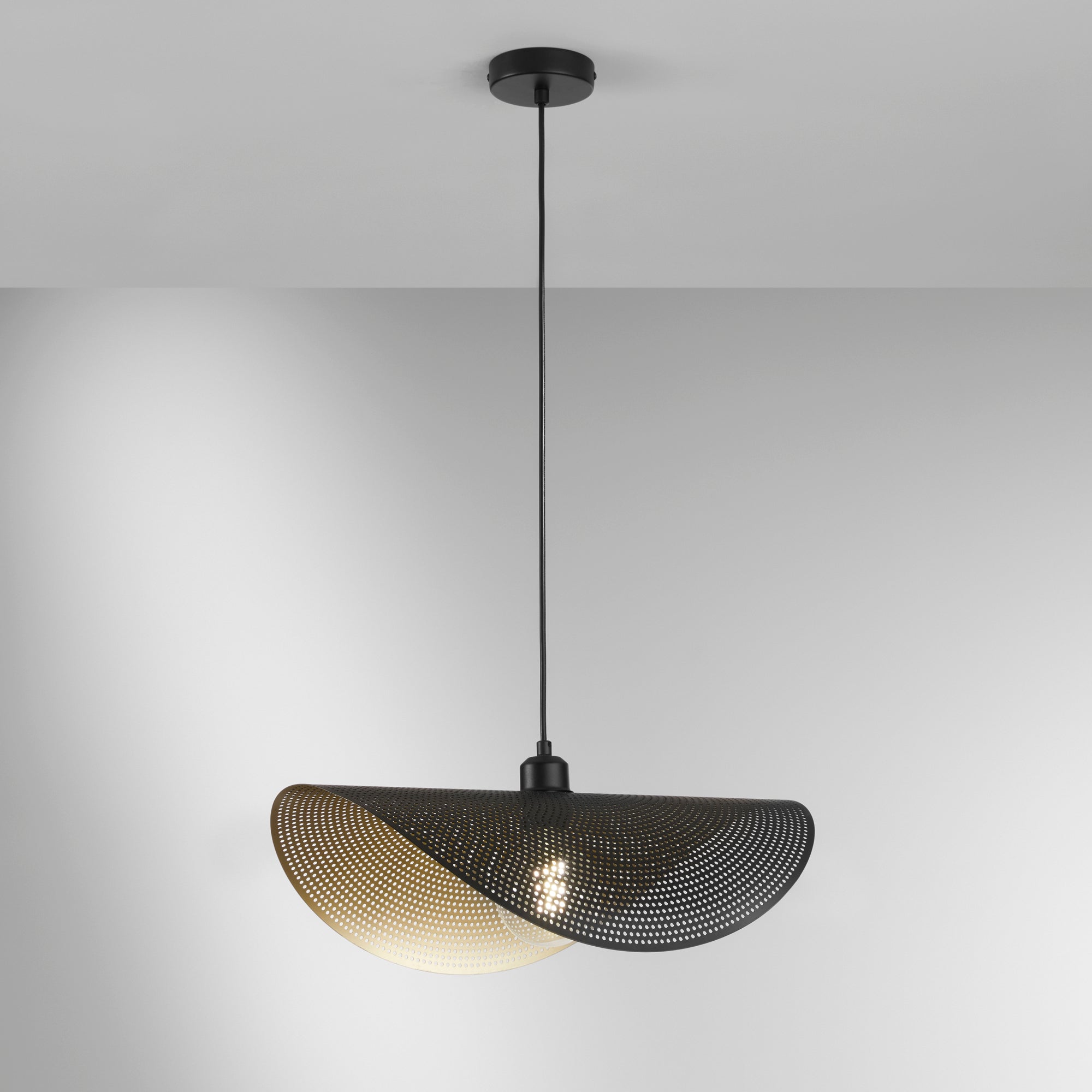 SOSPENSIONE RHEI-DOT NERA/ORO 1XE27 50X30X150CM