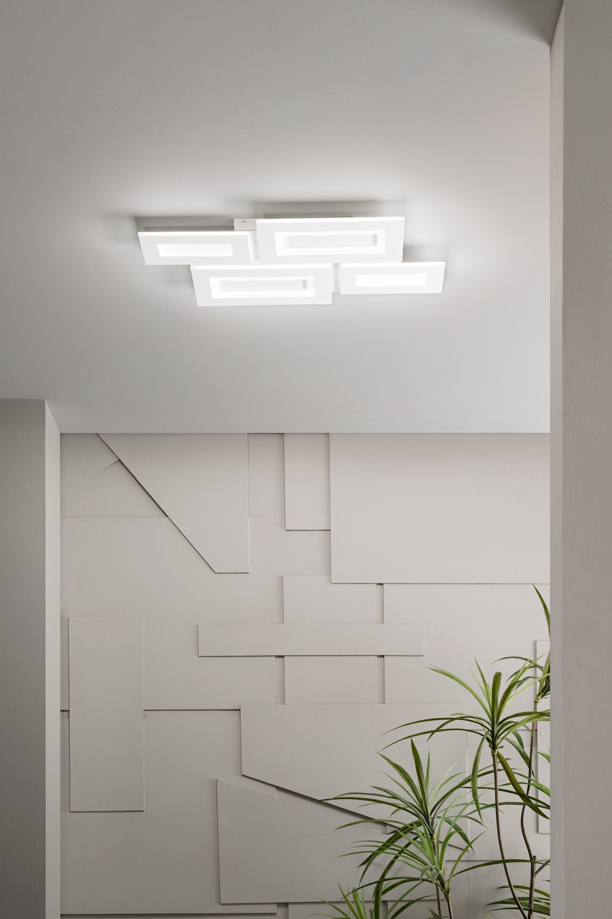 PLAFONIERA ALBERS BIANCA IN METALLO 40W CCT 3000/4000/6500K 62.5X35X5CM