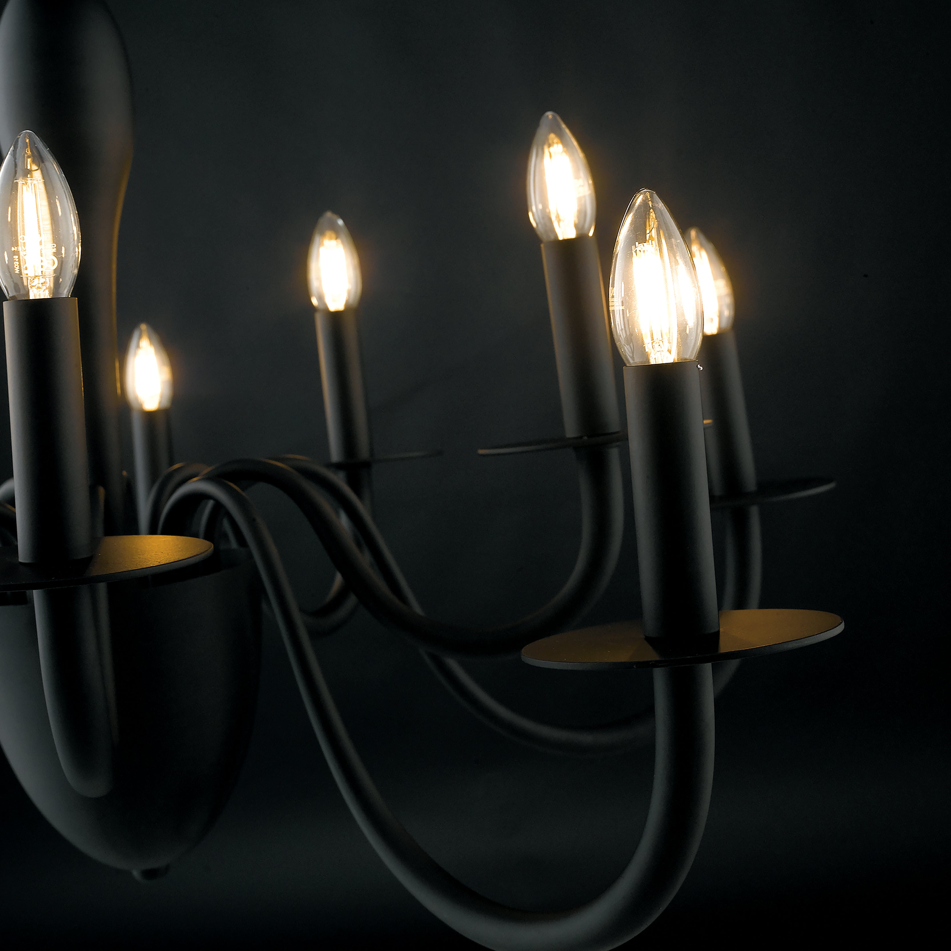 LAMPADARIO ARMSTRONG NERO 10XE14 92X150CM
