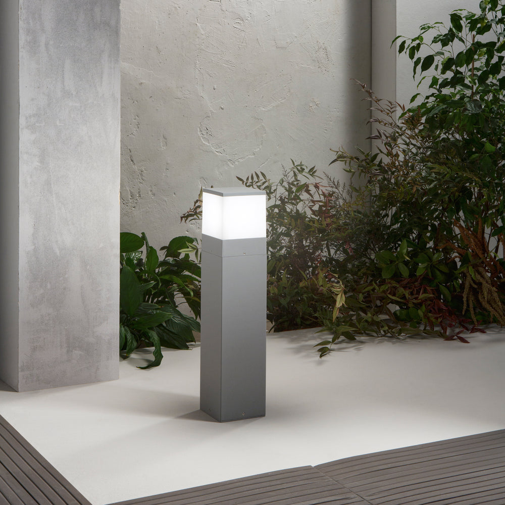 PALETTO ALLUMINIO BOOSTER SILVER 1XE27 IP54 13X13X60CM