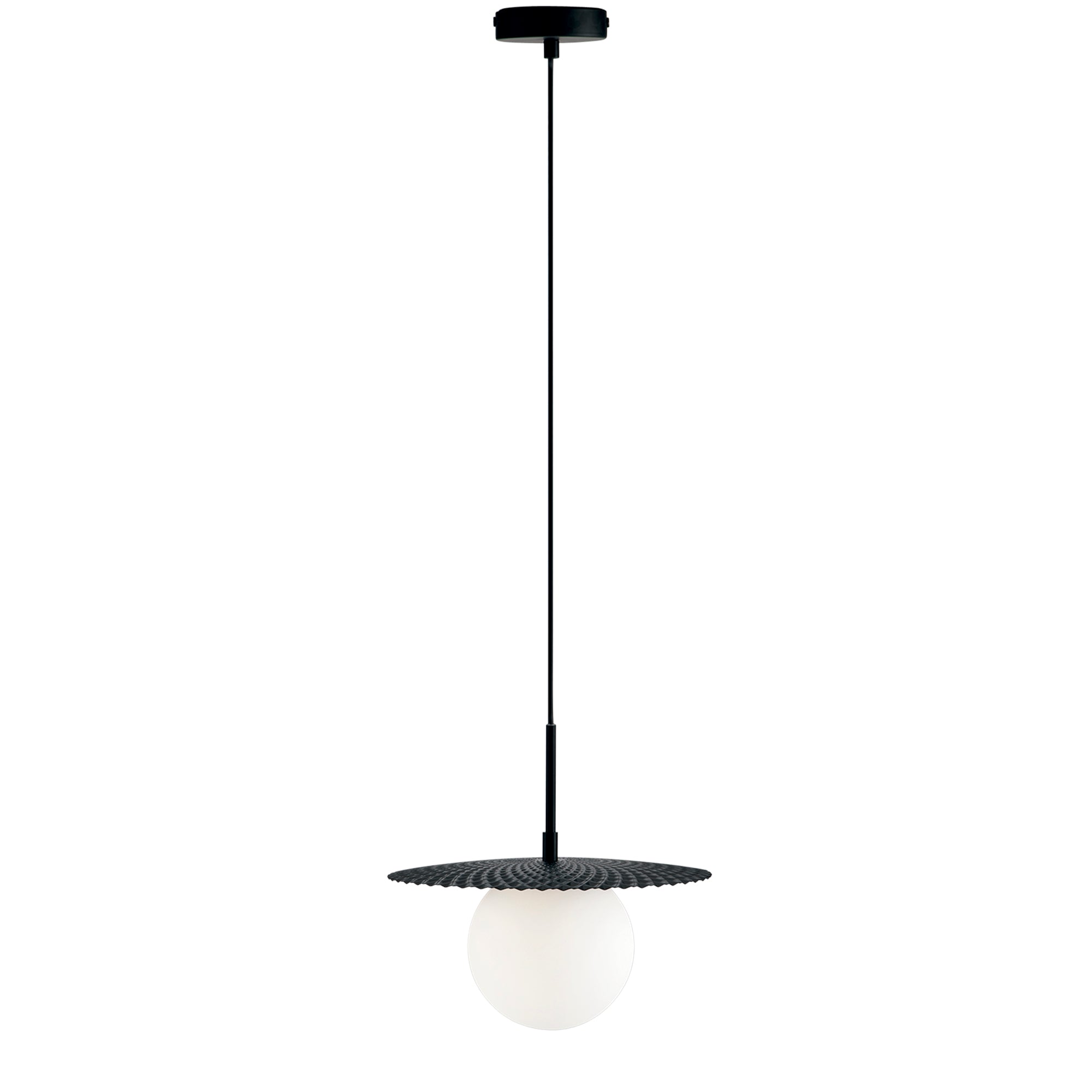 "Sospensione CHAPLIN in metallo nero con diffusore in vetro bianco sigolo 30 cm Ø."