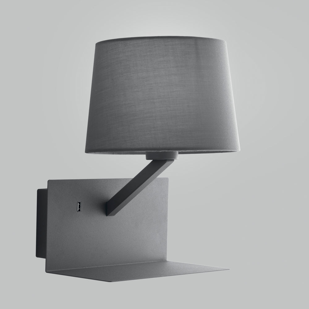 APPLIQUE CIAK GRIGIA CON USB 2A 1XE27 23X22,5X31CM