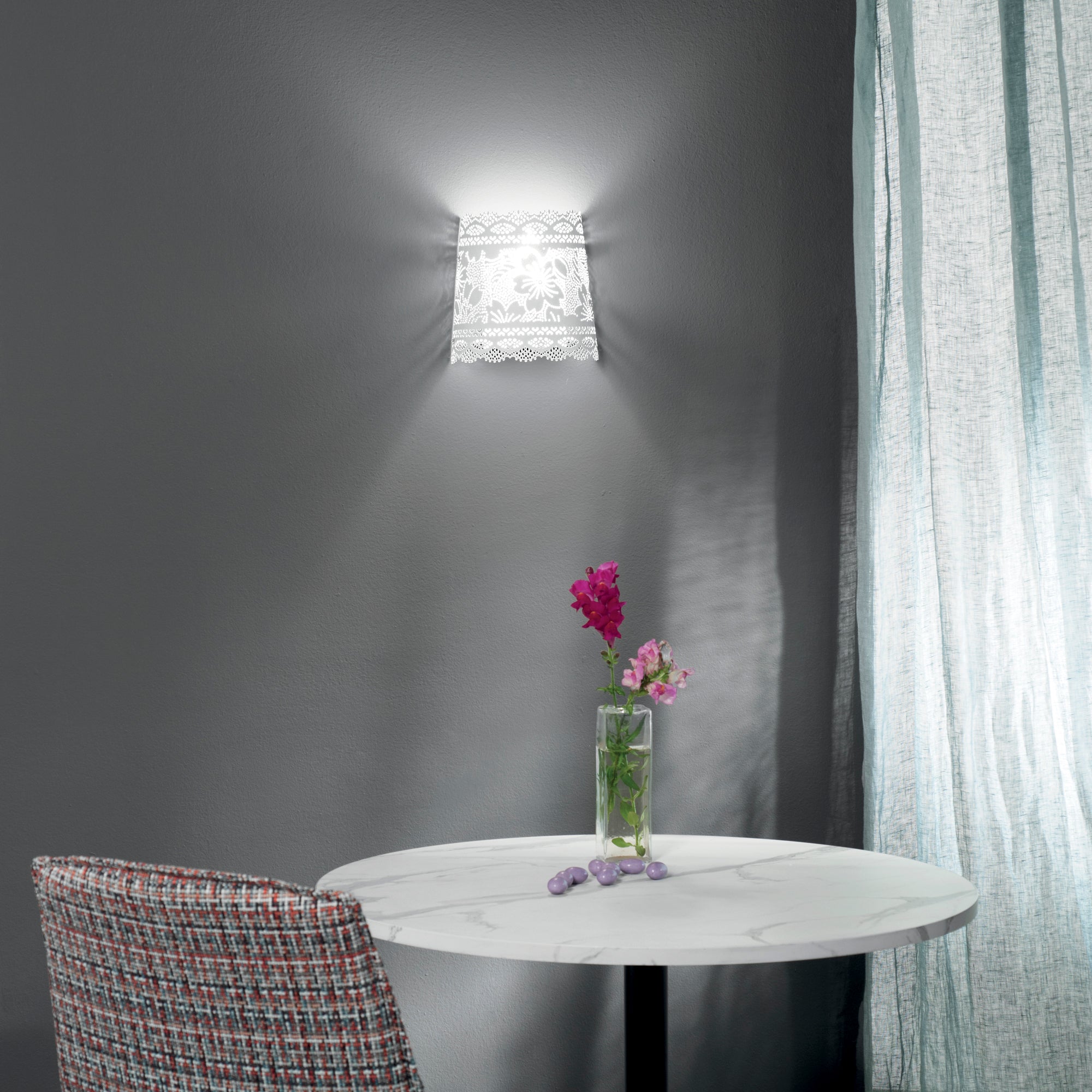 APPLIQUE CLUNY BIANCA 1XE14 20X10X20CM