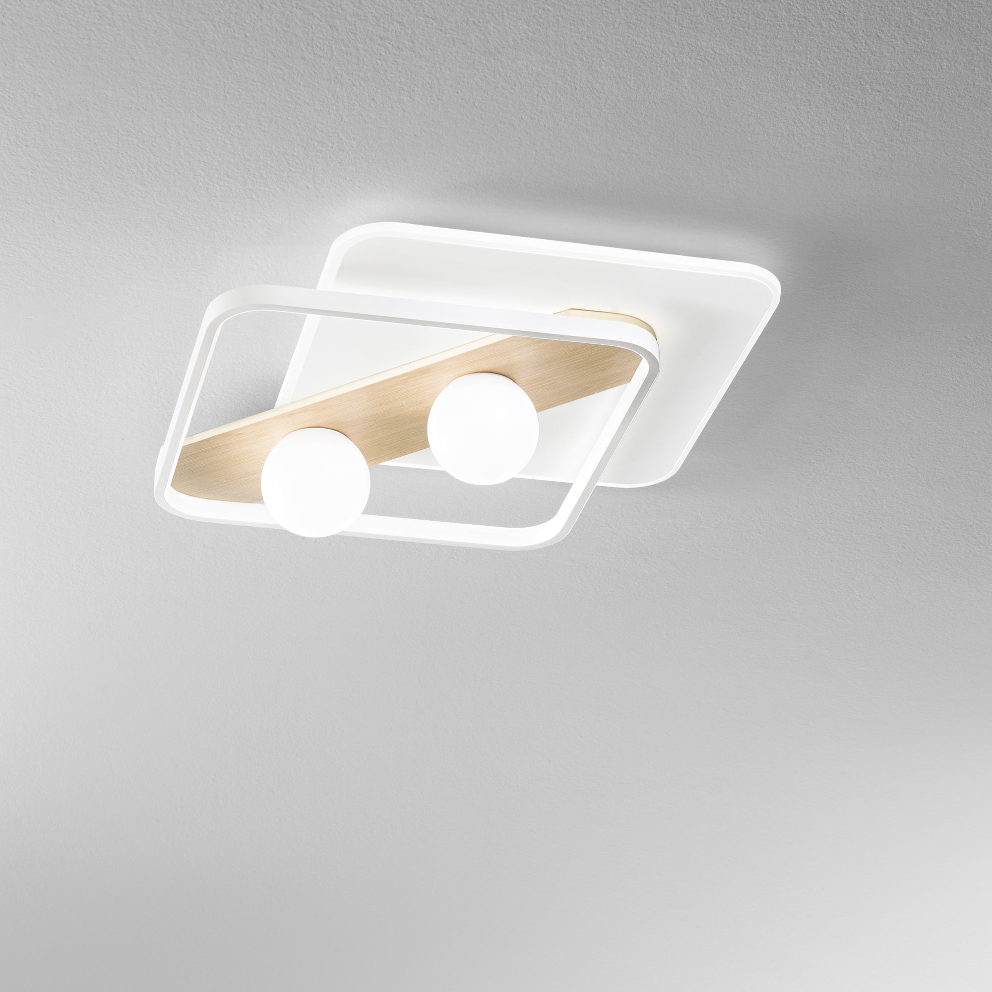 PLAFONIERA LED CRICKET BIANCA/LEGNO 40W 4540LM CCT 50X40X8CM