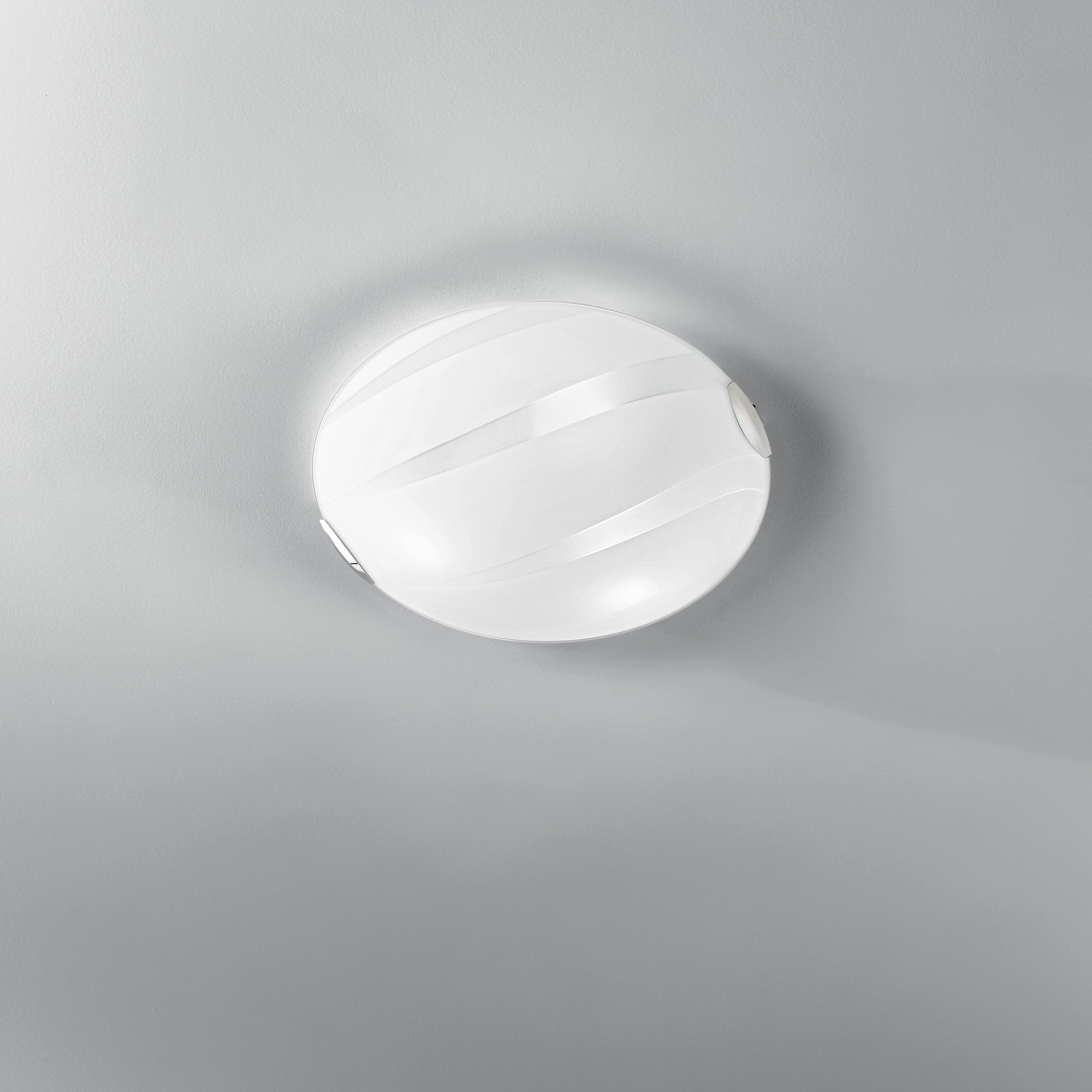 PLAFONIERA CRI BIANCA 3XE27 40X40X9,4CM