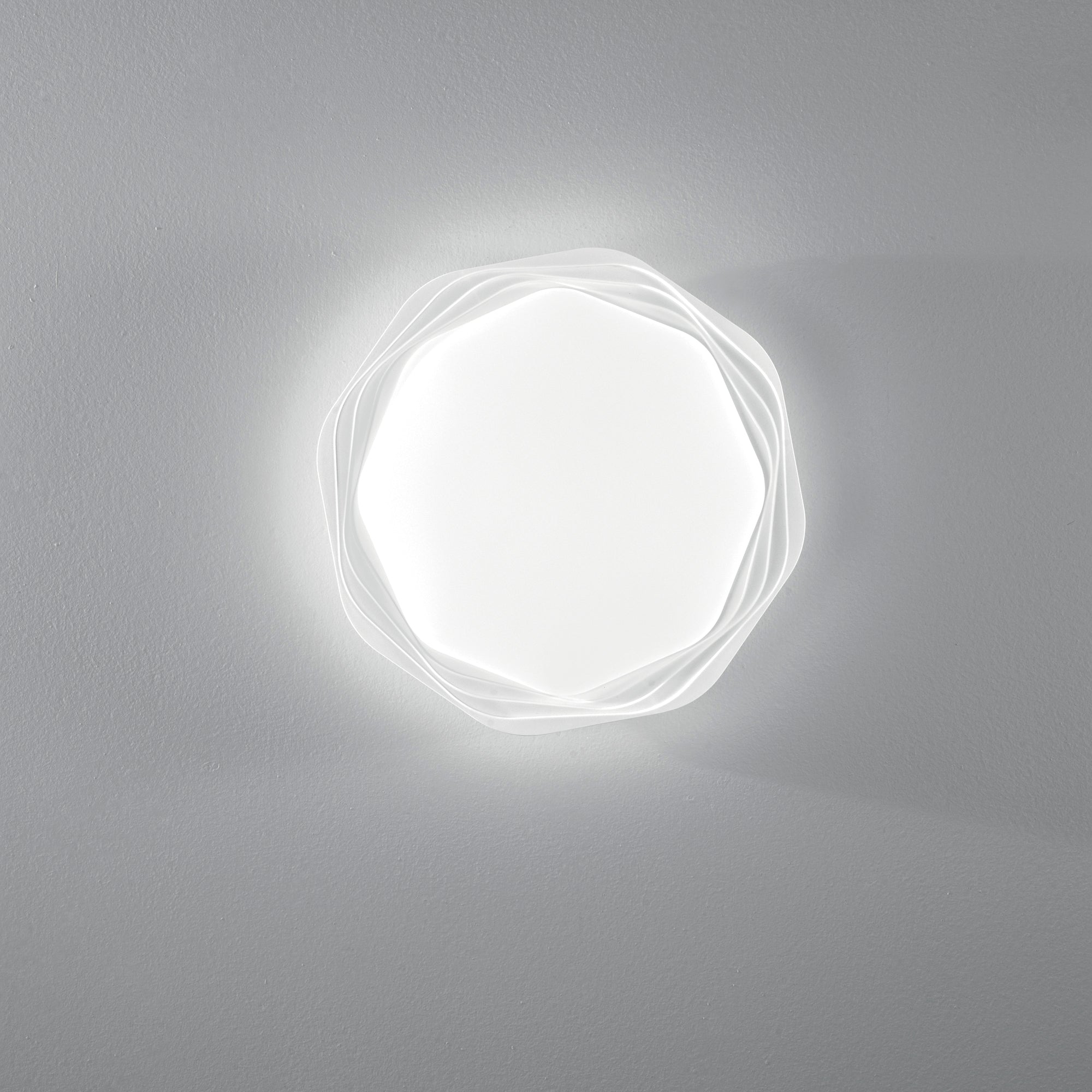 PLAFONIERA LED DAISY BIANCA 24W 2460LM CCT 42X42X8,5CM