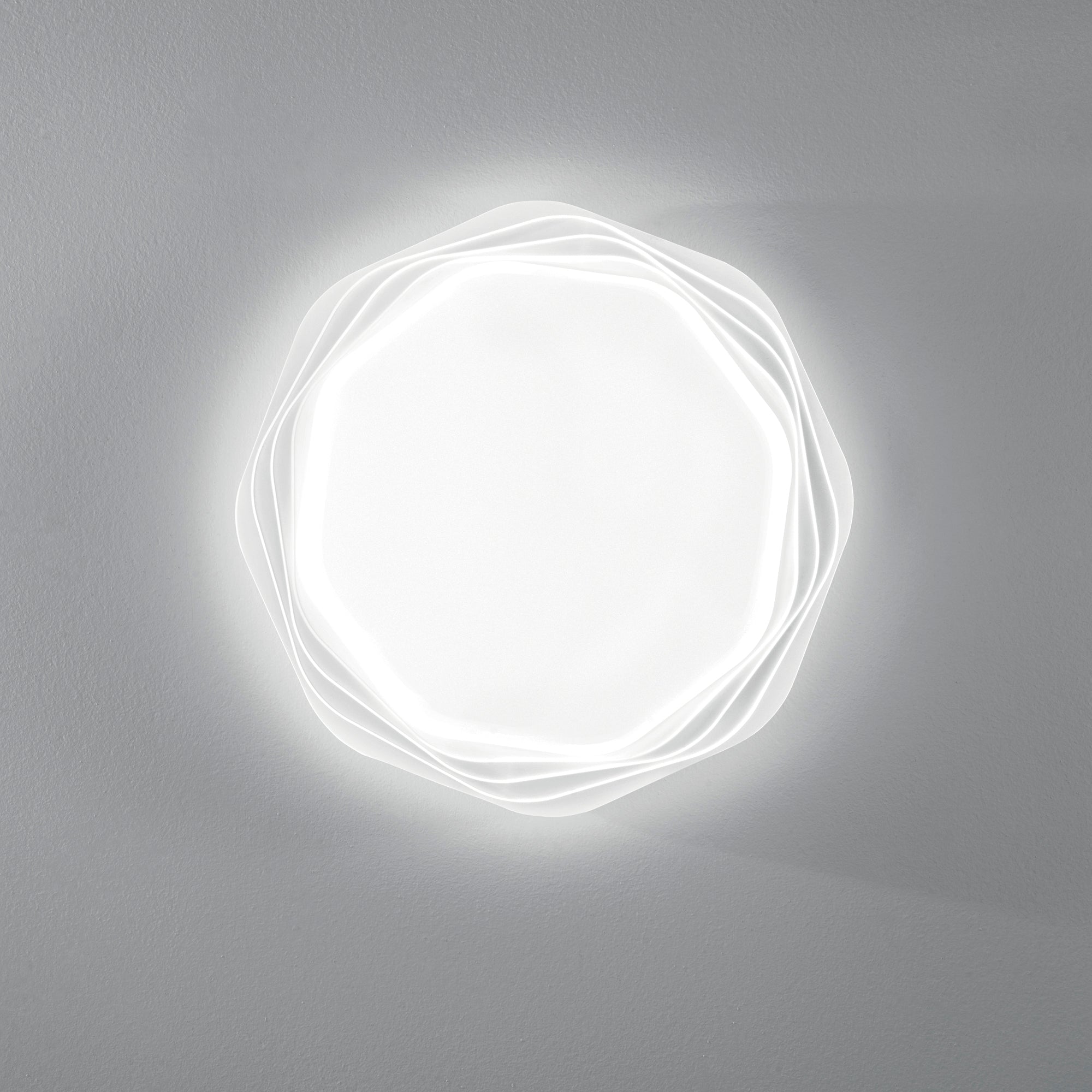 PLAFONIERA LED DAISY BIANCA 40W 3900LM CCT WI-FI CON TELECOMANDO 52X52X8,5CM