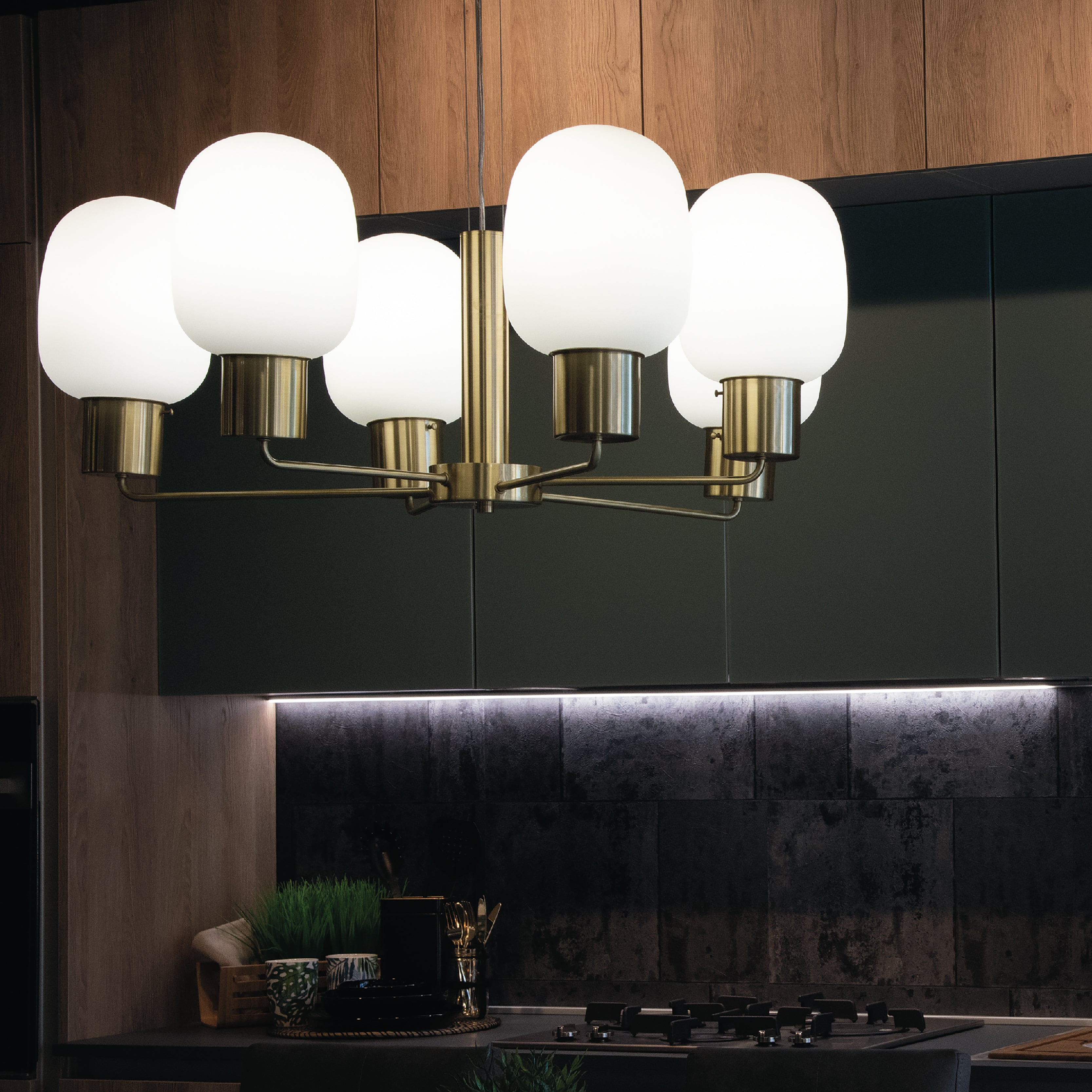 LAMPADARIO FELLINI ORO 6XE27 98X150CM