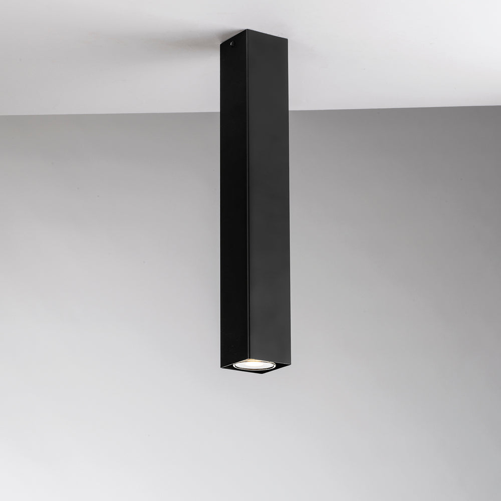 PLAFONIERA FLUKE QUADRATA NERA 1XGU10 6X6X40CM