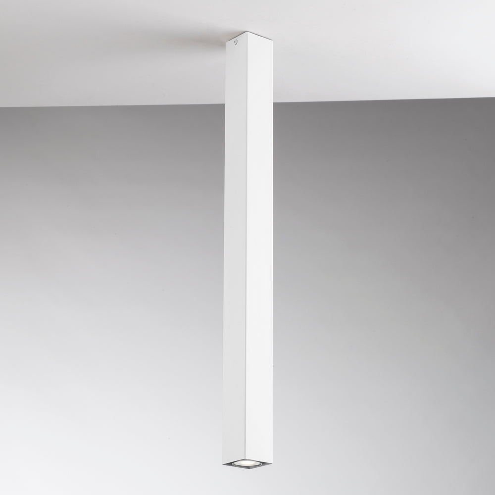 PLAFONIERA FLUKE QUADRATA BIANCA 1XGU10 6X6X75CM