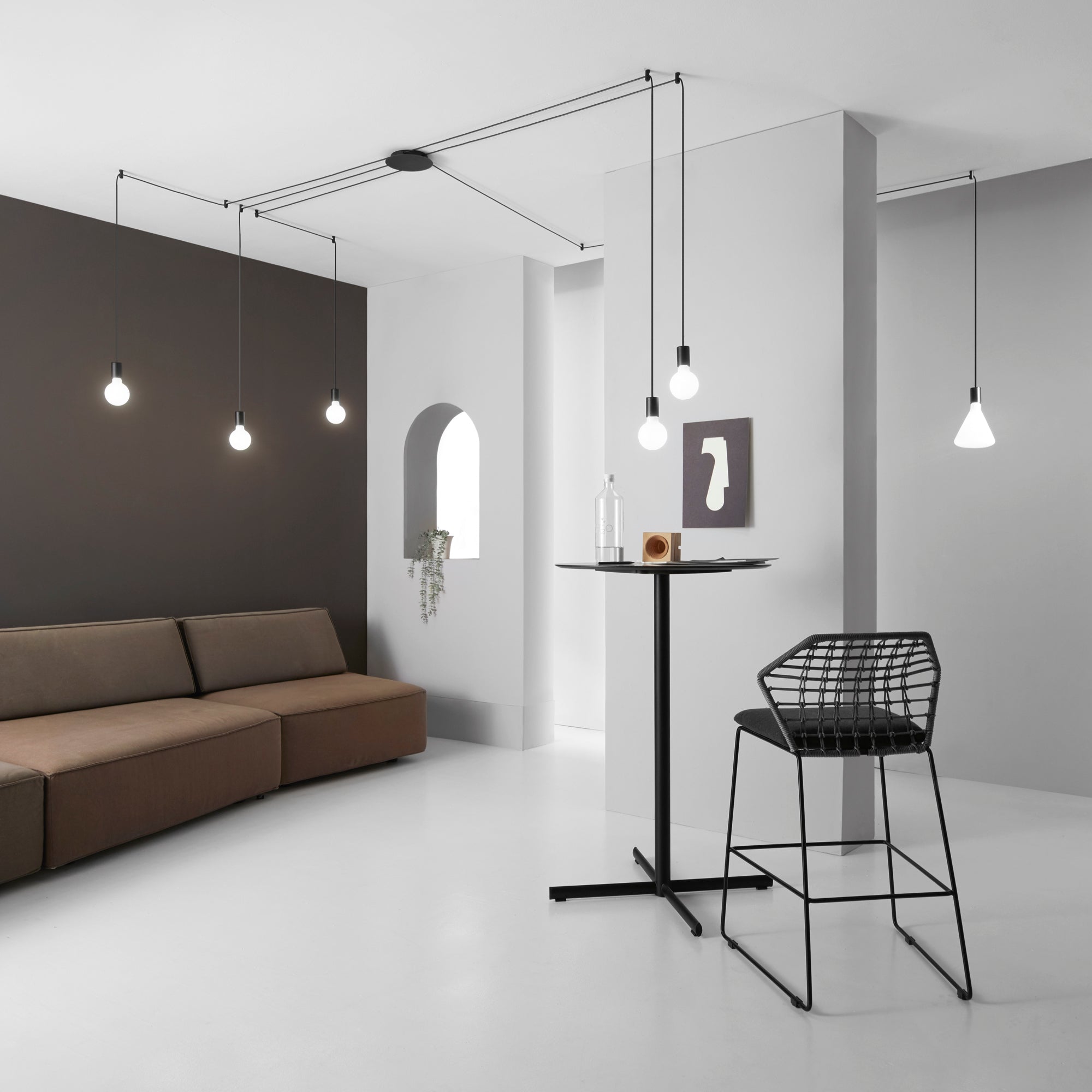 PLAFONIERA HABITAT NERA 6XE27 500CM