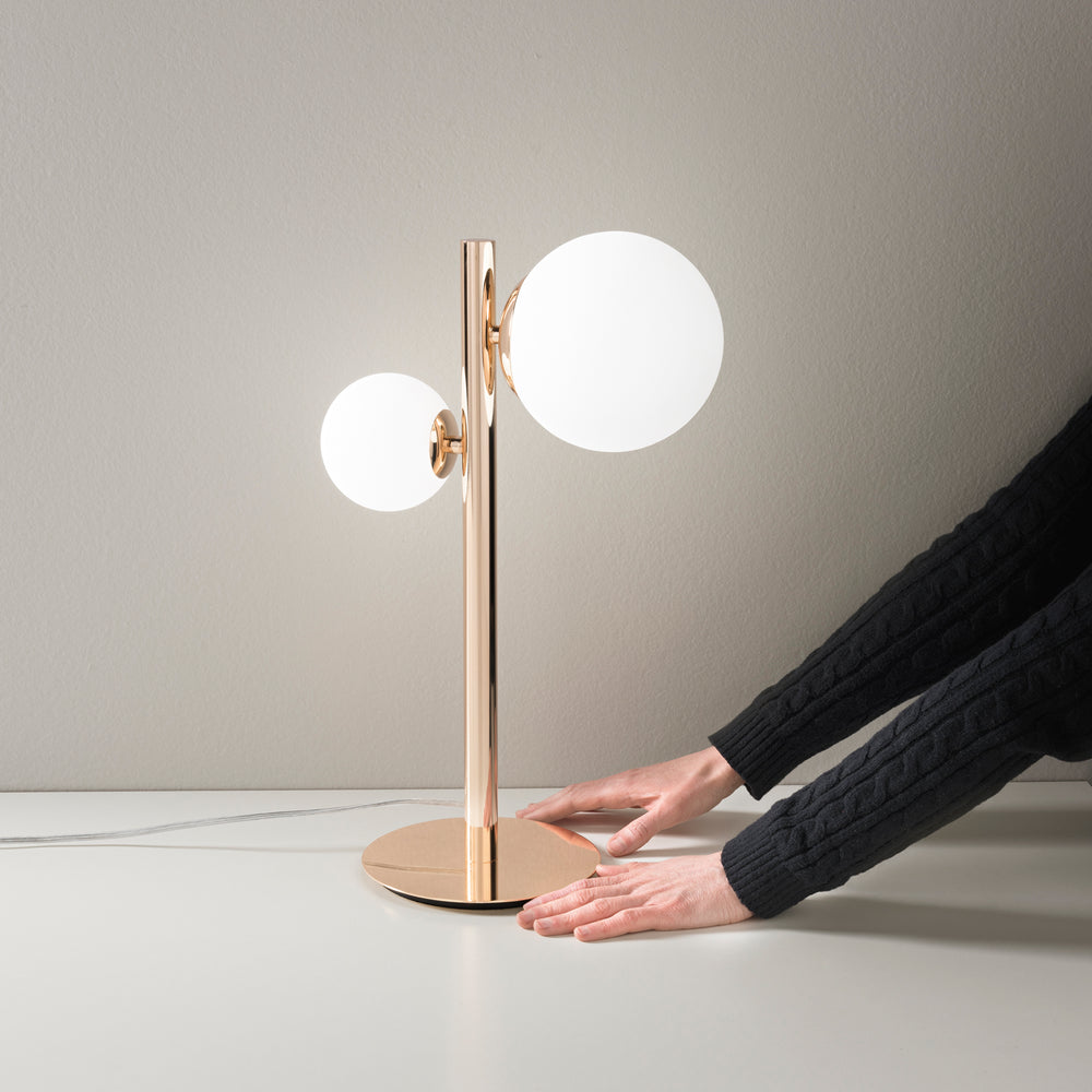 LUME HERA ORO 2XG9 31X47CM