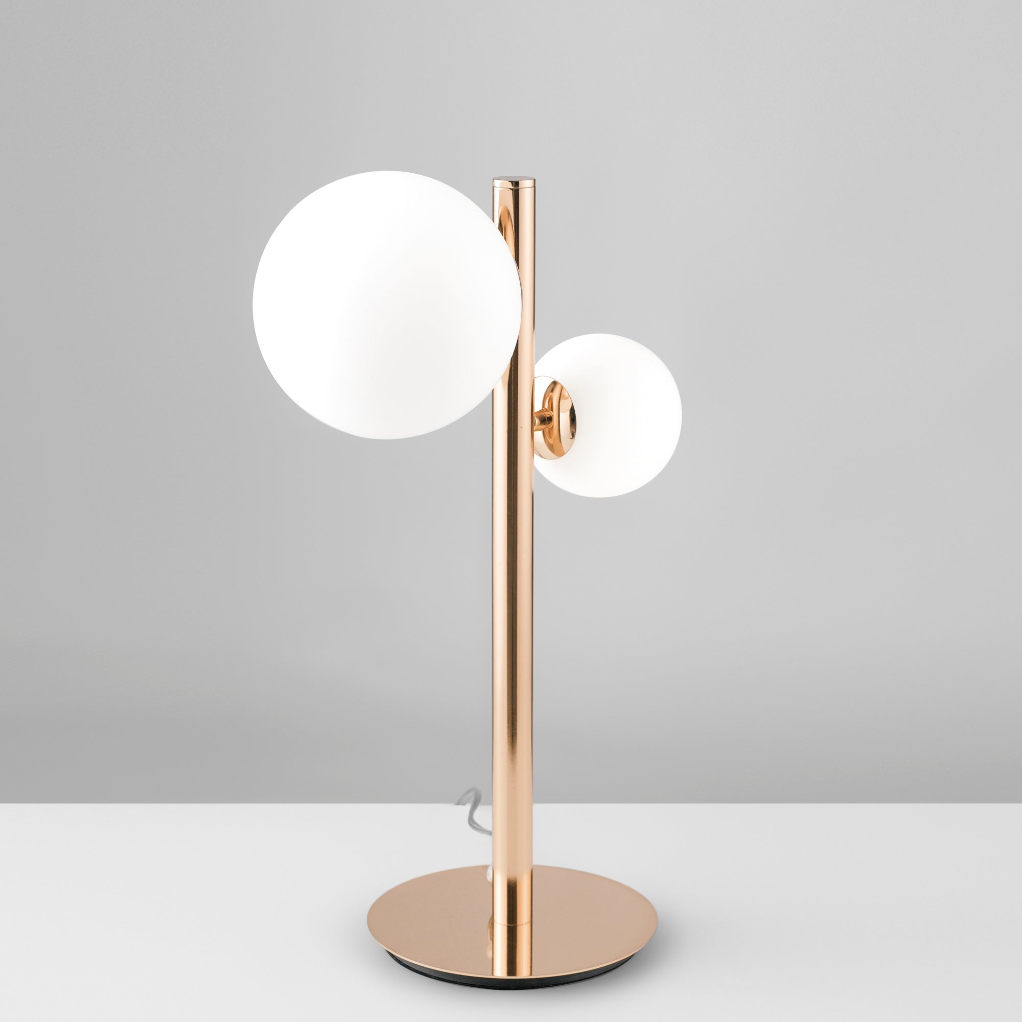 LUME HERA ORO 2XG9 31X47CM