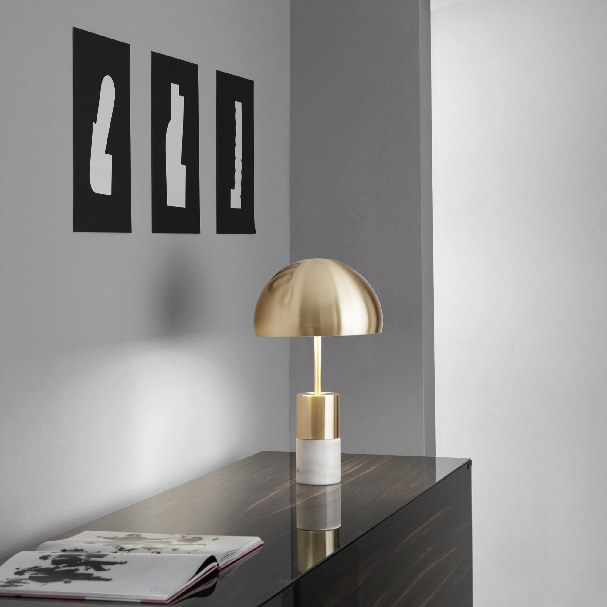 LAMPADA DA TAVOLO IGEA ORO CON MARMO 2XE14 30X30X51,5CM