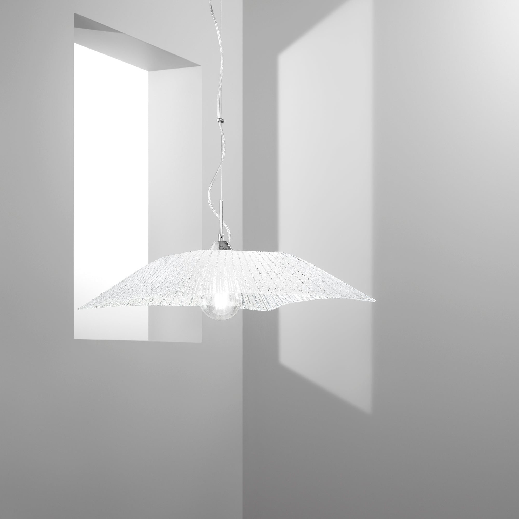 SOSPENSIONE ISIDE DIAMANTATO 1XE27 50X50X120CM