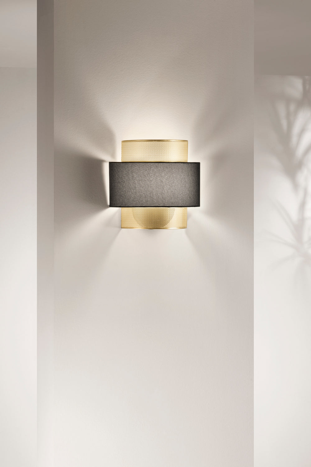 APPLIQUE LOUNGE ORO E NERO IN METALLO 1XE27 25X14X24CM
