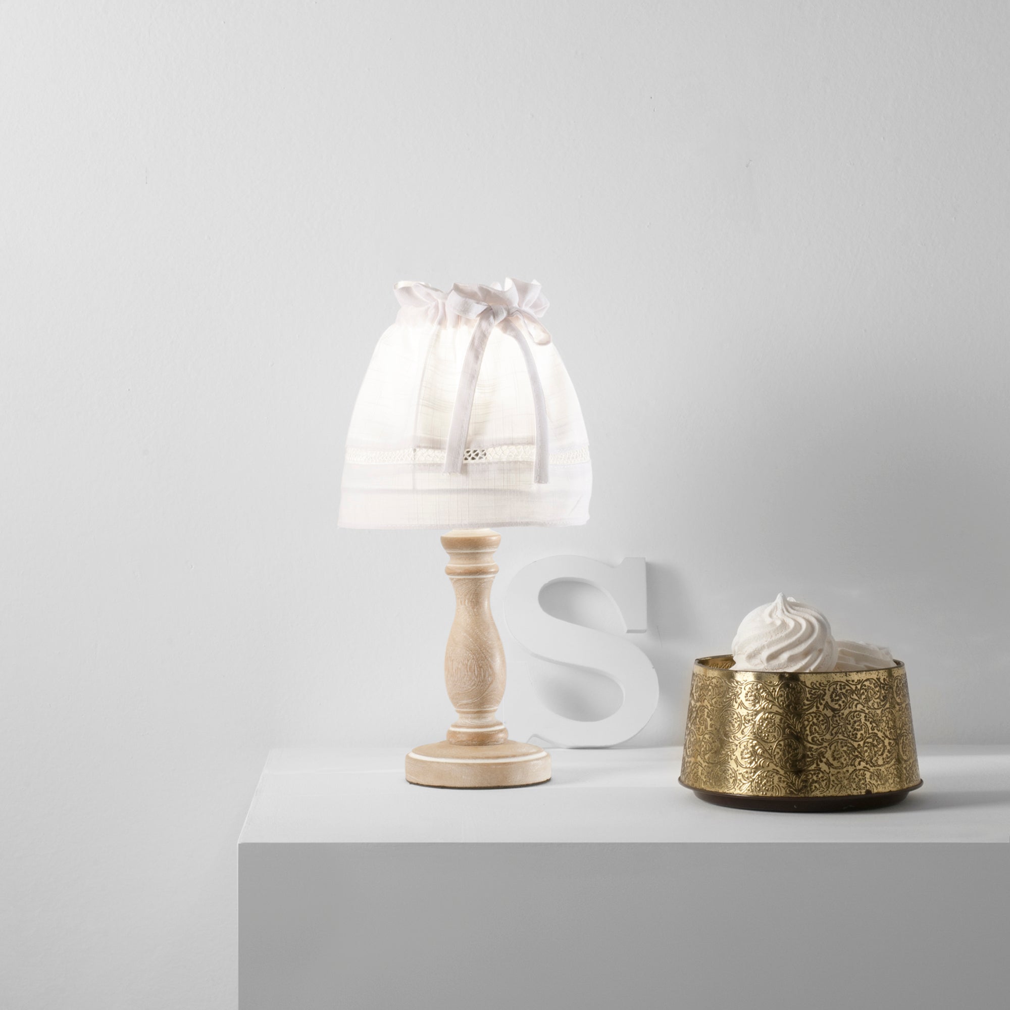 LUME LULLABY BIANCO CON LEGNO 1XE14 18X34CM