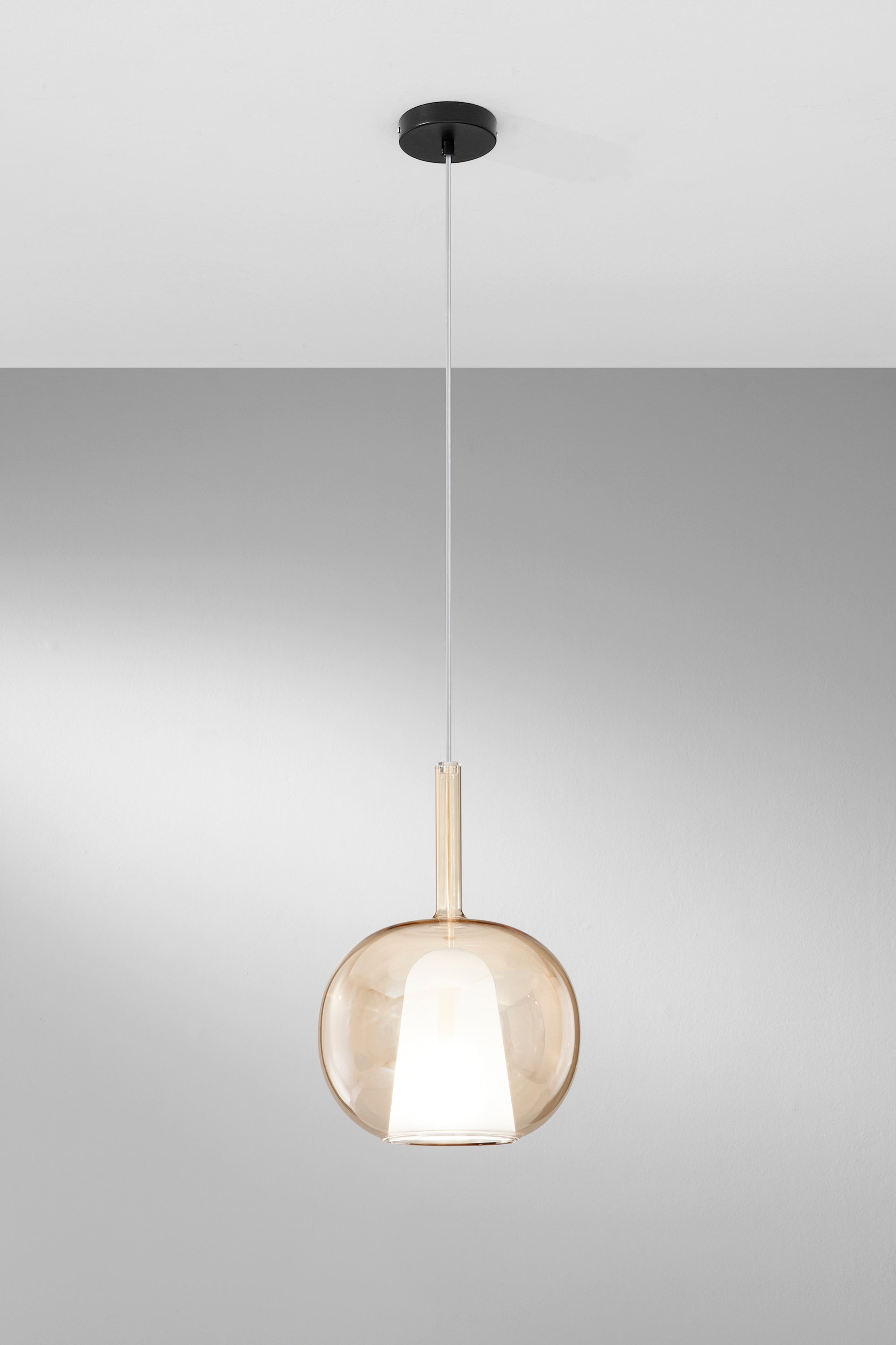 SOSPENSIONE PIREX AMBRA IN VETRO 1XE27 25X120CM