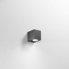 APPLIQUE QUBO ANTRACITE 1XGU10 IP54 6,7X9,3X8CM