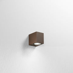 APPLIQUE QUBO CORTEN 1XGU10 IP54 6,7X9,3X8CM