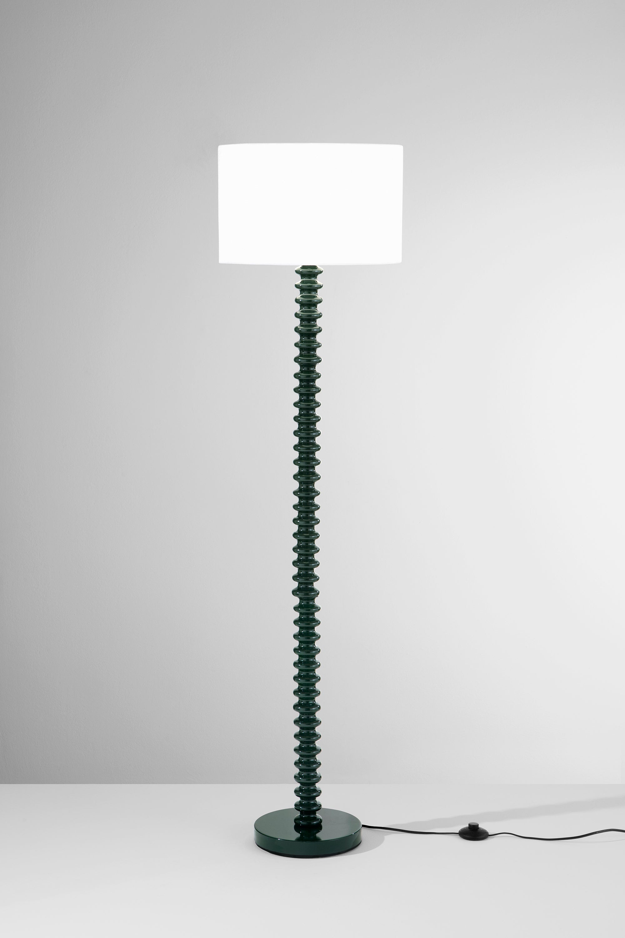 PIANTANA SULTAN VERDE IN METALLO+VELLUTO 1XE27 15W, LAMP. Dia40XH20CM, STRTTURA 40X40X153CM