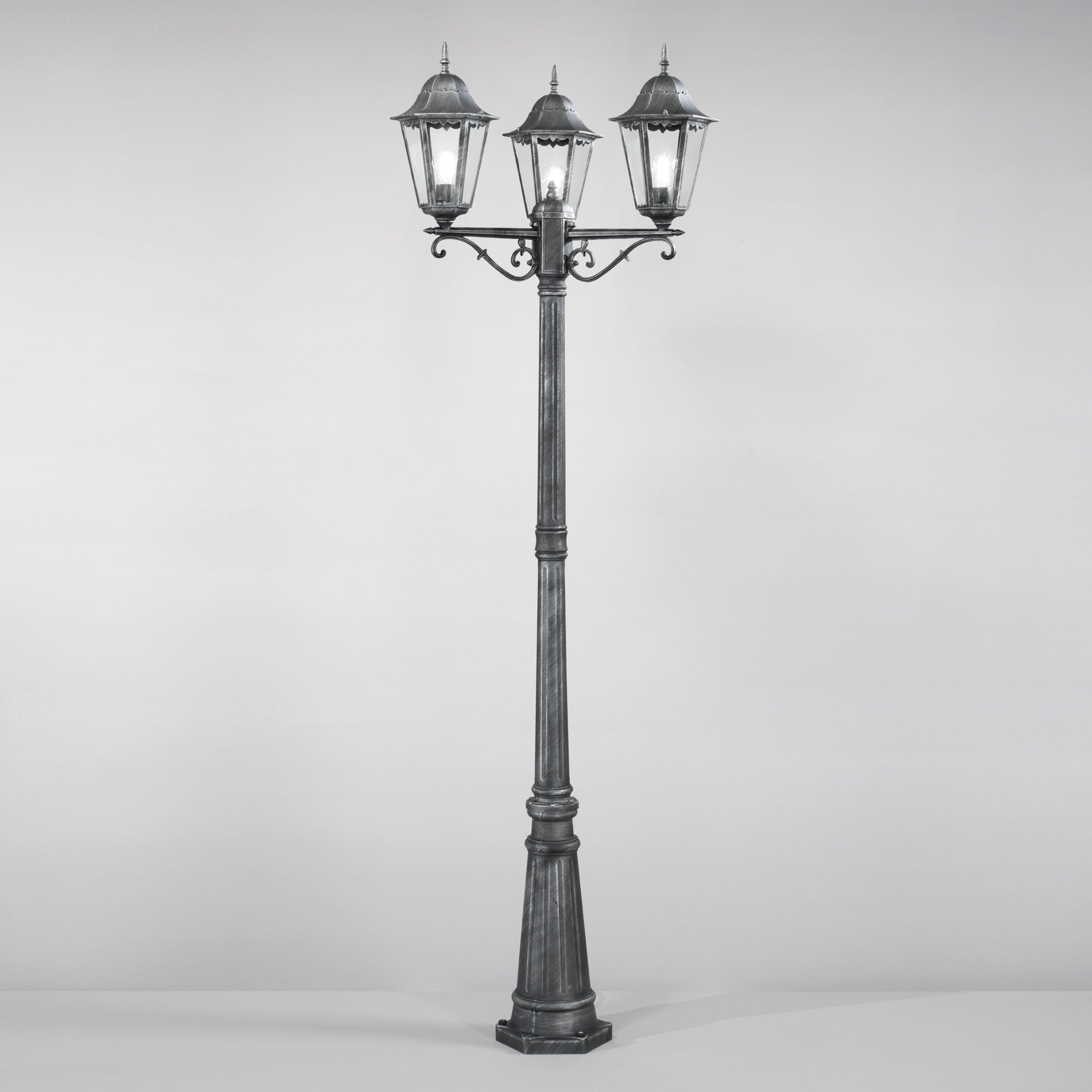 PALO FIRENZE NERO/SILVER 3XE27 IP44 76,5X218CM