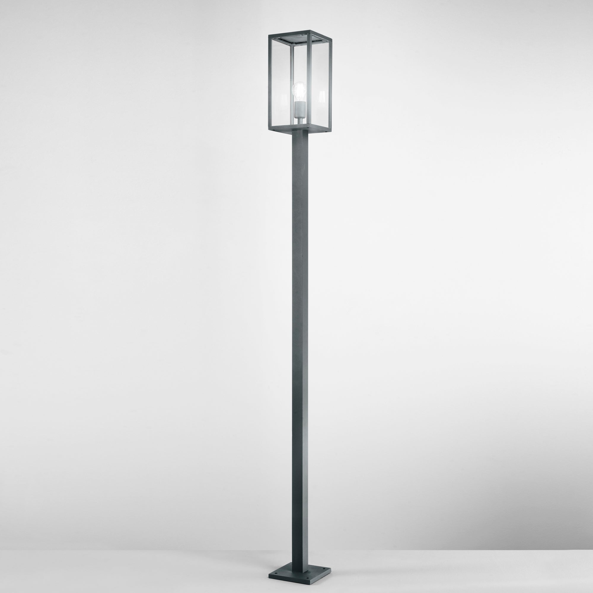 PALO MIRAGE ANTRACITE 1XE27 IP44 X17X17X199,5CM