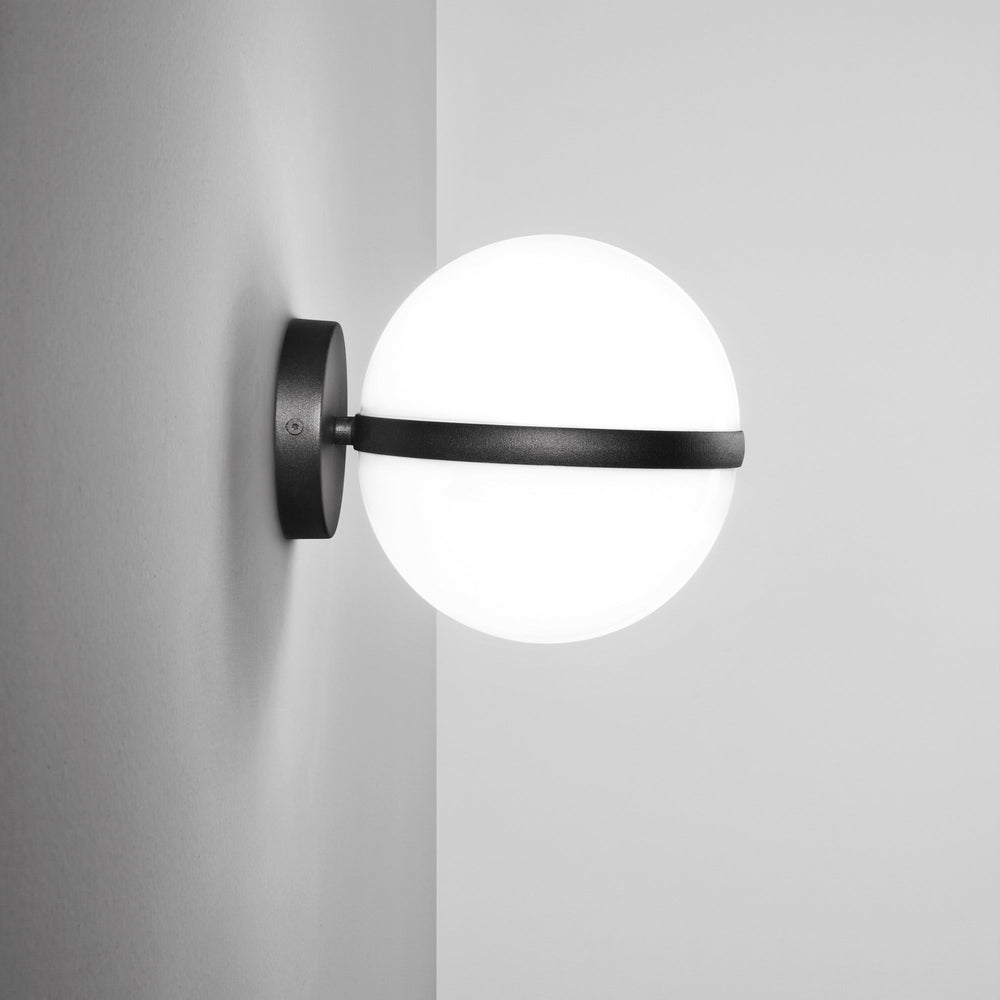 APPLIQUE ORBIT NERA 1XE27 IP44 23,5X20,5CM