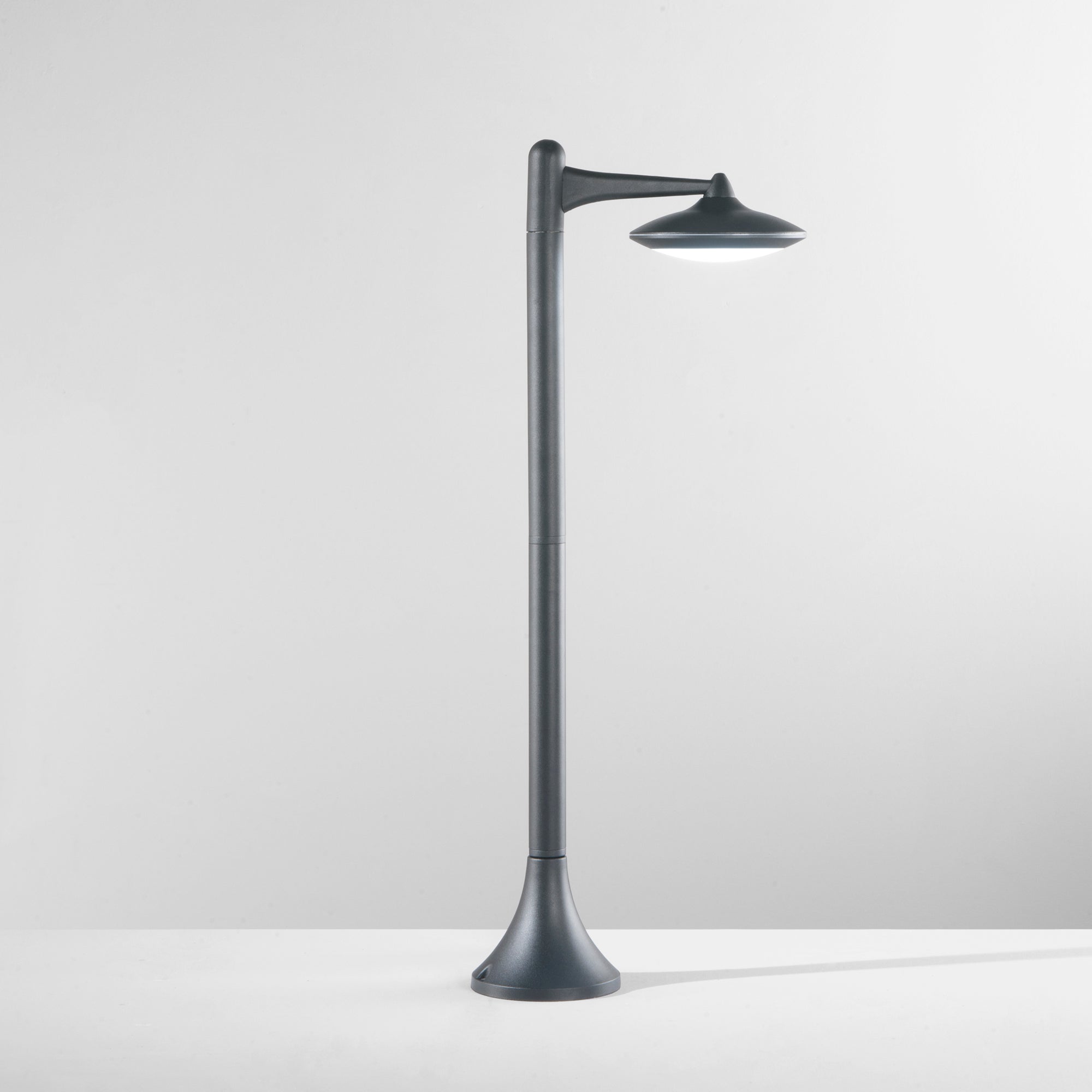 PALETTO LED ALYSON NERO 12W 1300LM 4000K IP44 28X91CM