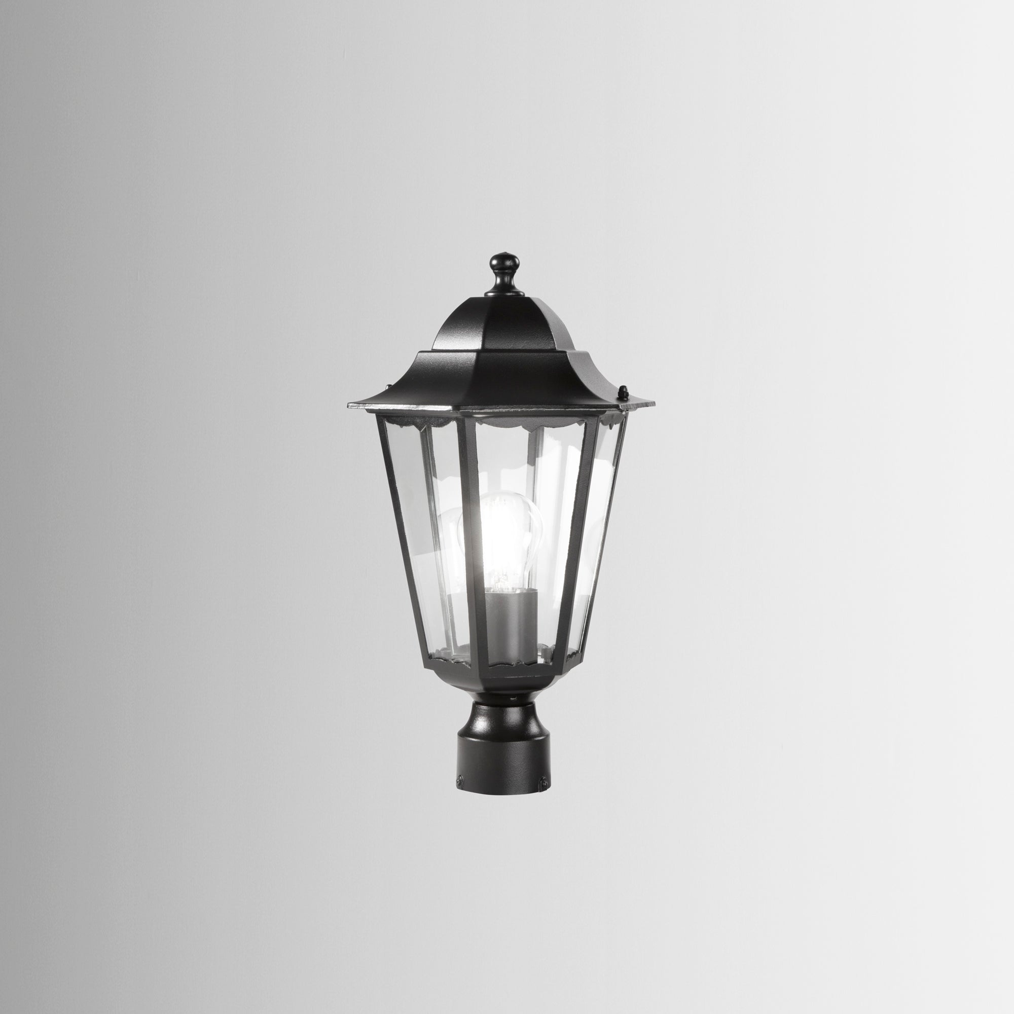 TESTA PALO LANTERNA MILANO NERA CON CASSA DI CONNESSIONE IP44 1XE27 22X37,5CM
