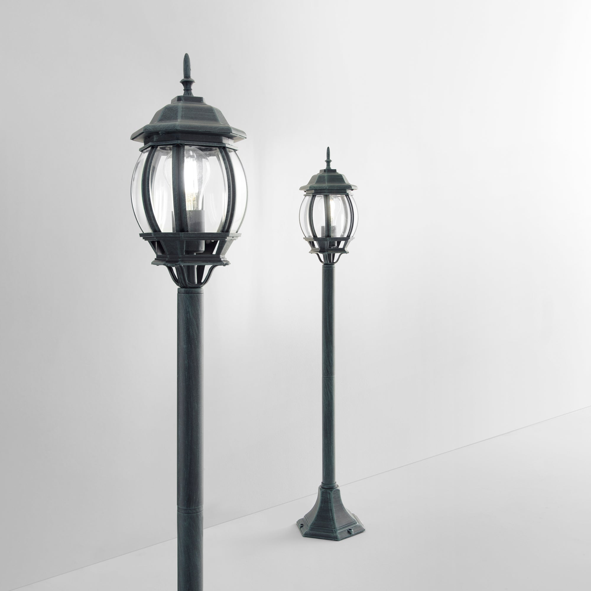 PALETTO SANTIAGO NERO/VERDE 1XE27 IP44 21X110,3CM