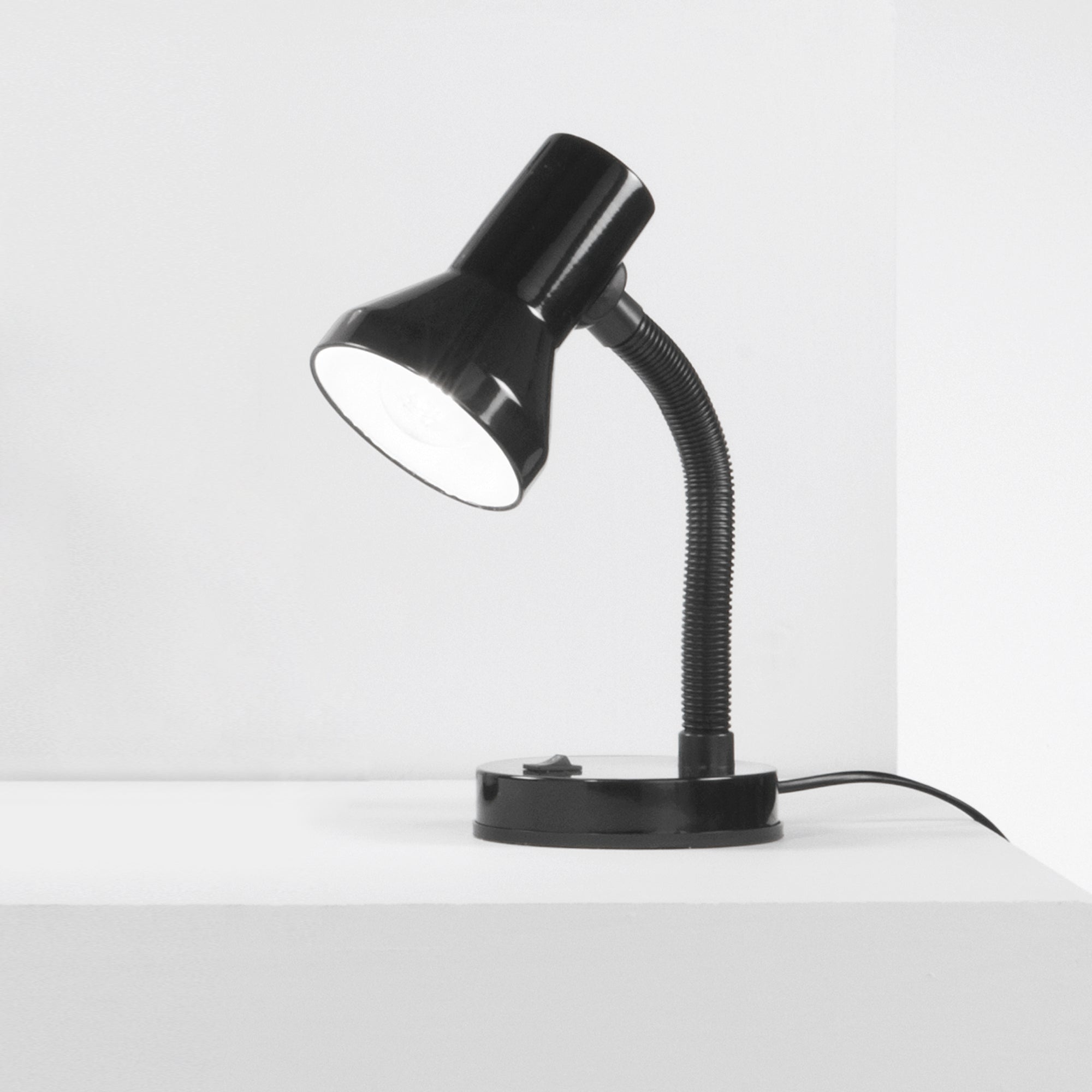 LAMPADA DA TAVOLO NERA 1XE27 14,5X34,5CM