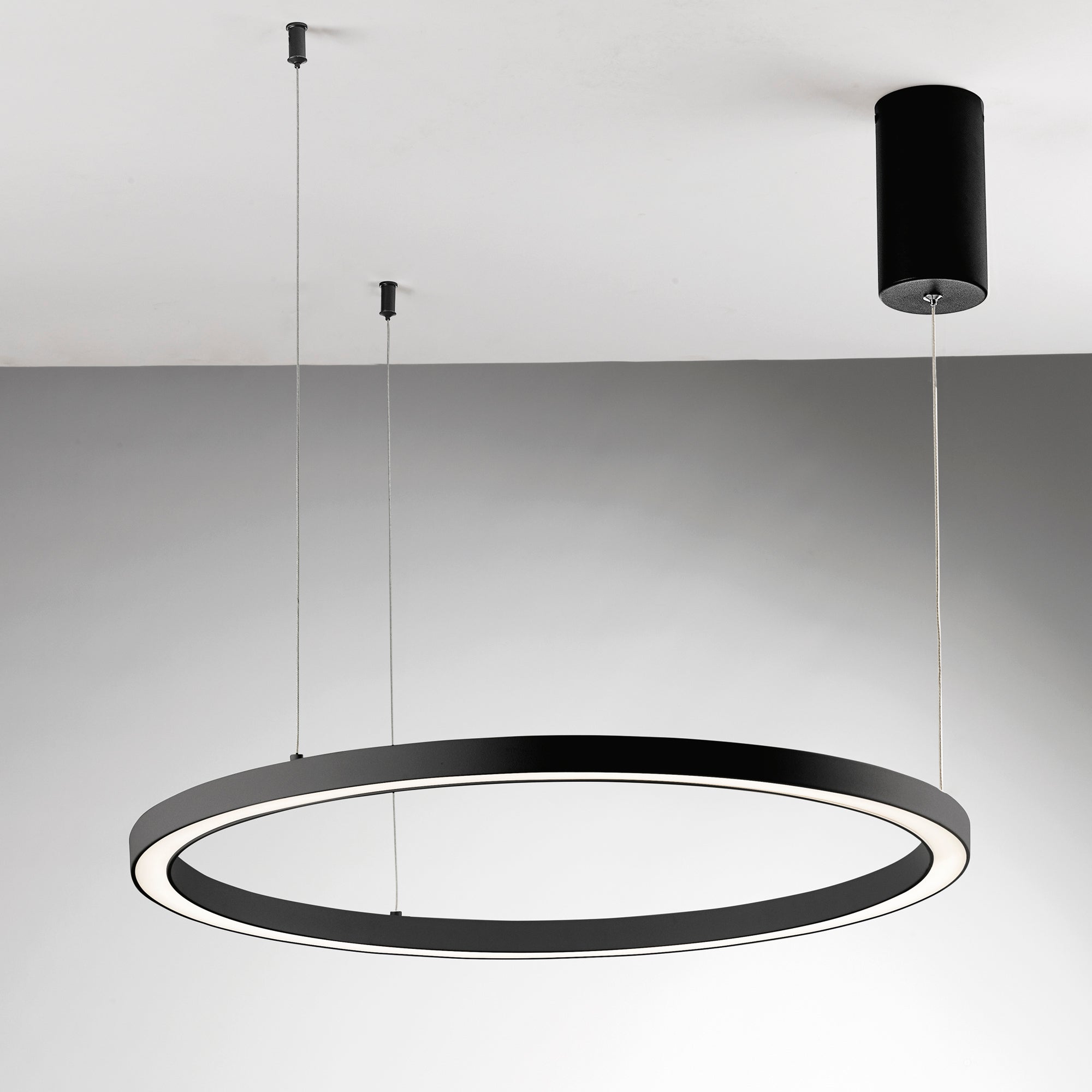 SOSPENSIONE LED HOOP NERA 40W 6000LM CCT 80X80X150CM
