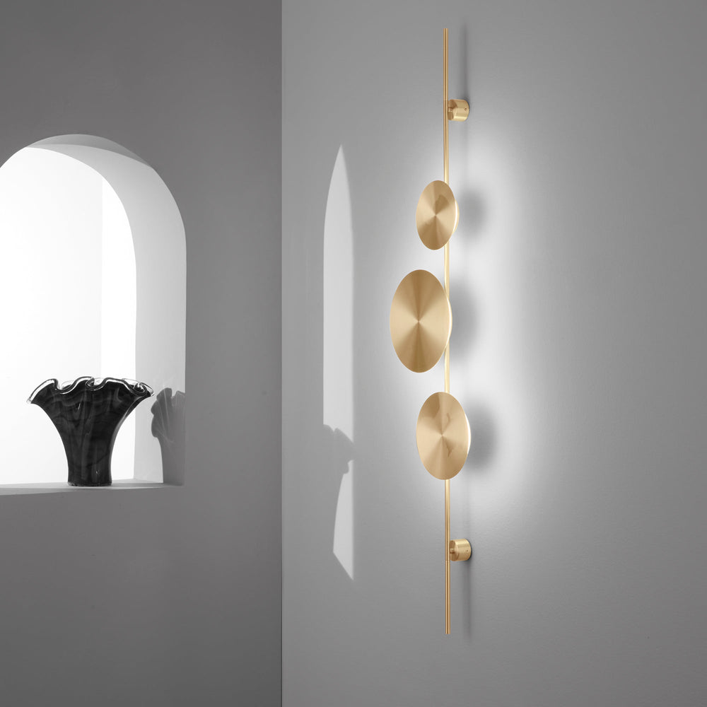 APPLIQUE LED IDOL ORO 33W 3720LM CCT 30,5X9X140CM