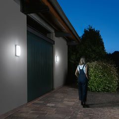 PLAFONIERA LED SHELLY BIANCA RETTANGOLARE 20W 2500LM 4000K IP65 CON SENSORE 14,6X7,6X29,6CM