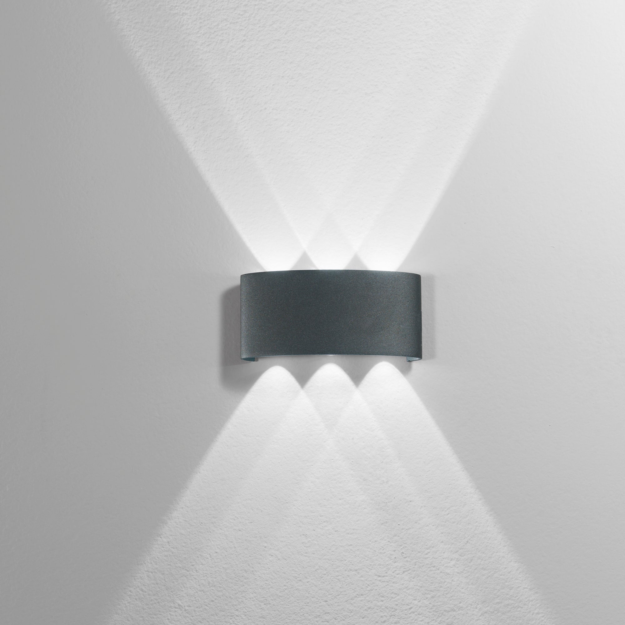 APPLIQUE BIEMISSIONE LED BEETLE ANTRACITE 6W 600LM CCT IP54 17X8X4CM