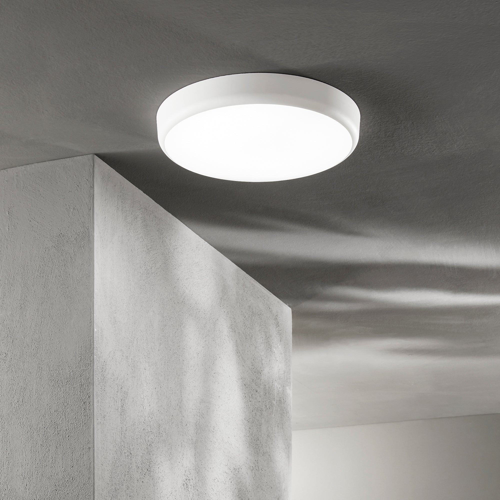 PLAFONIERA LED ALWAYS BIANCA 15W/20W/25W 1500/1900/2250LM CCT IP44 CON SENSORE RADAR 33X7CM