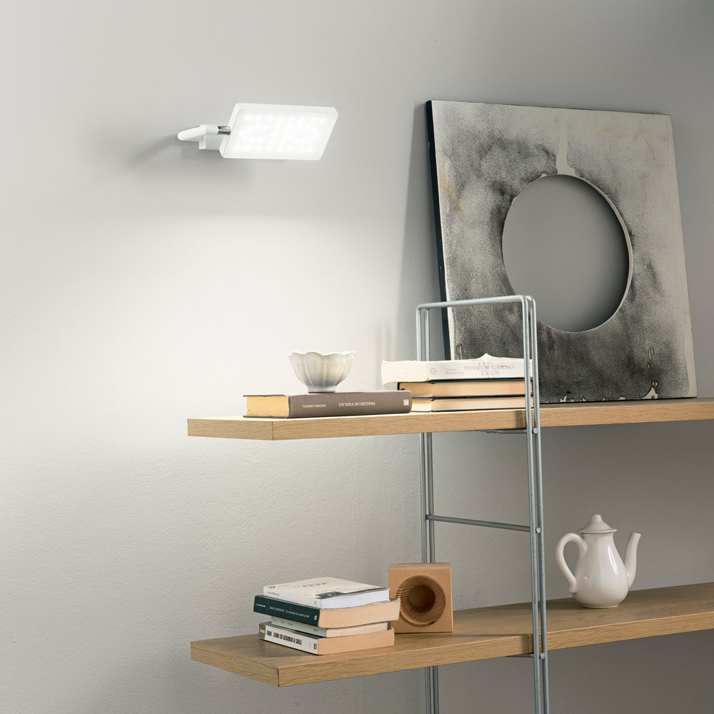 APPLIQUE LED BOOK BIANCA 18W 1820LM 3200K 22,5X15X10CM
