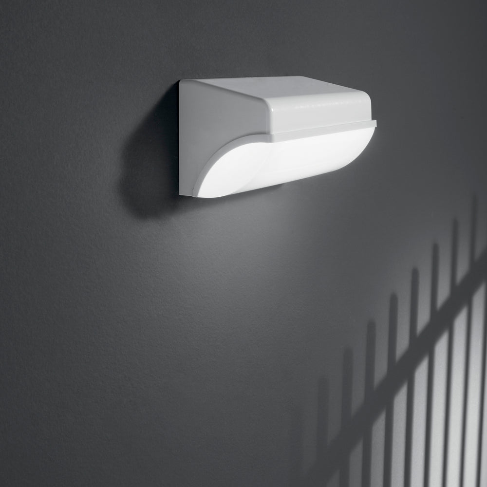 APPLIQUE LED BORDER BIANCA 30W 3550LM CCT IP65 26,2X13X12,8CM