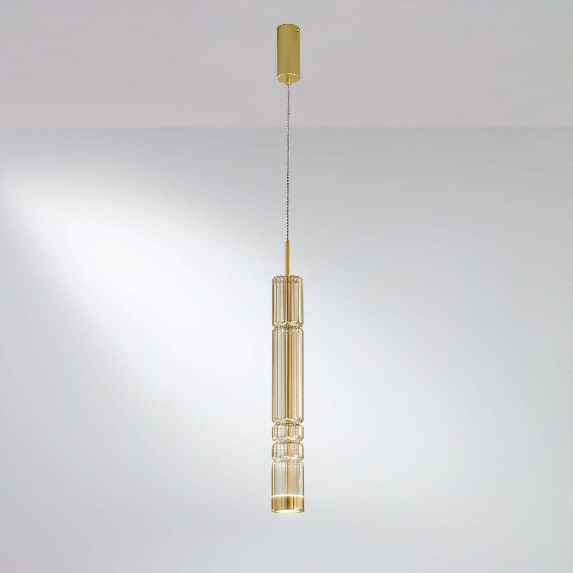 SOSPENSIONE LED CROOKES AMBRA 8W 800LM CCT 8X8X234CM
