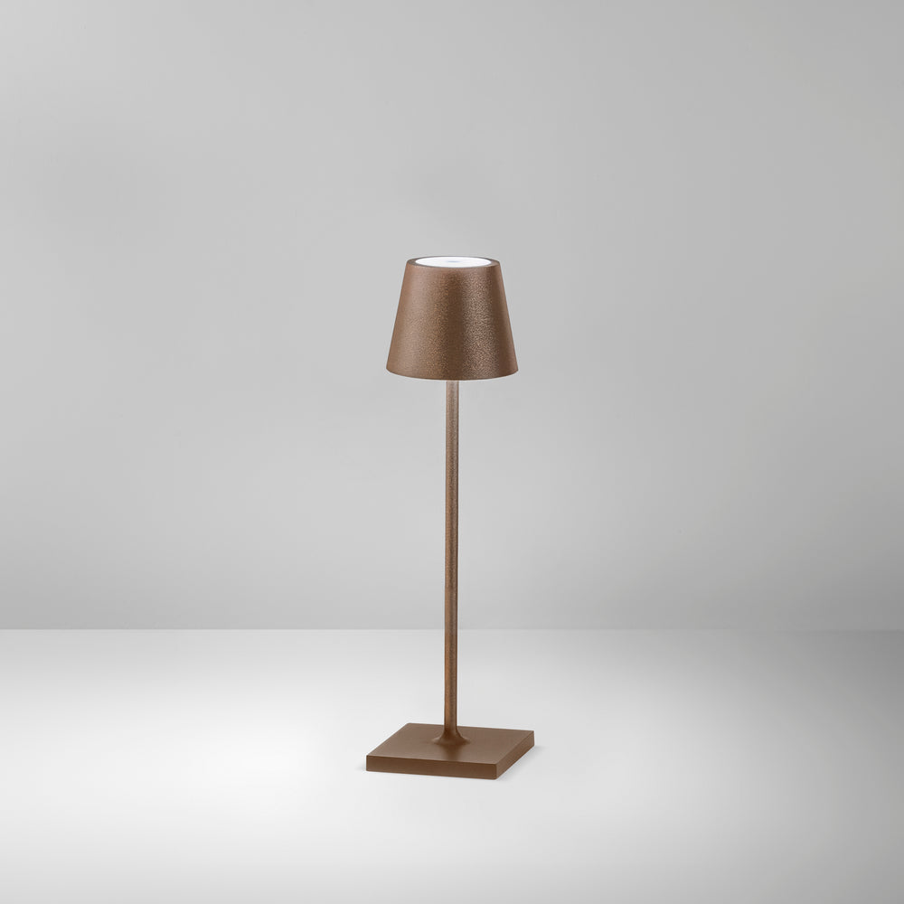 LAMPADA DA TAVOLO RICARICABILE LED DRINK BRONZO 1,5W 165LM 3000K DIMM. IP54 7X25CM