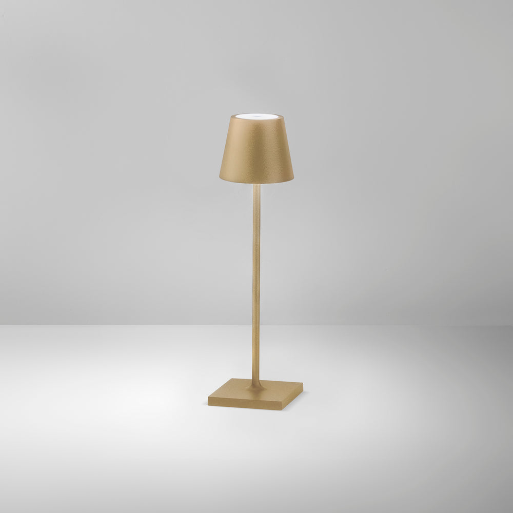 LAMPADA DA TAVOLO RICARICABILE LED DRINK ORO 1,5W 165LM 3000K DIMM. IP54 7X25CM