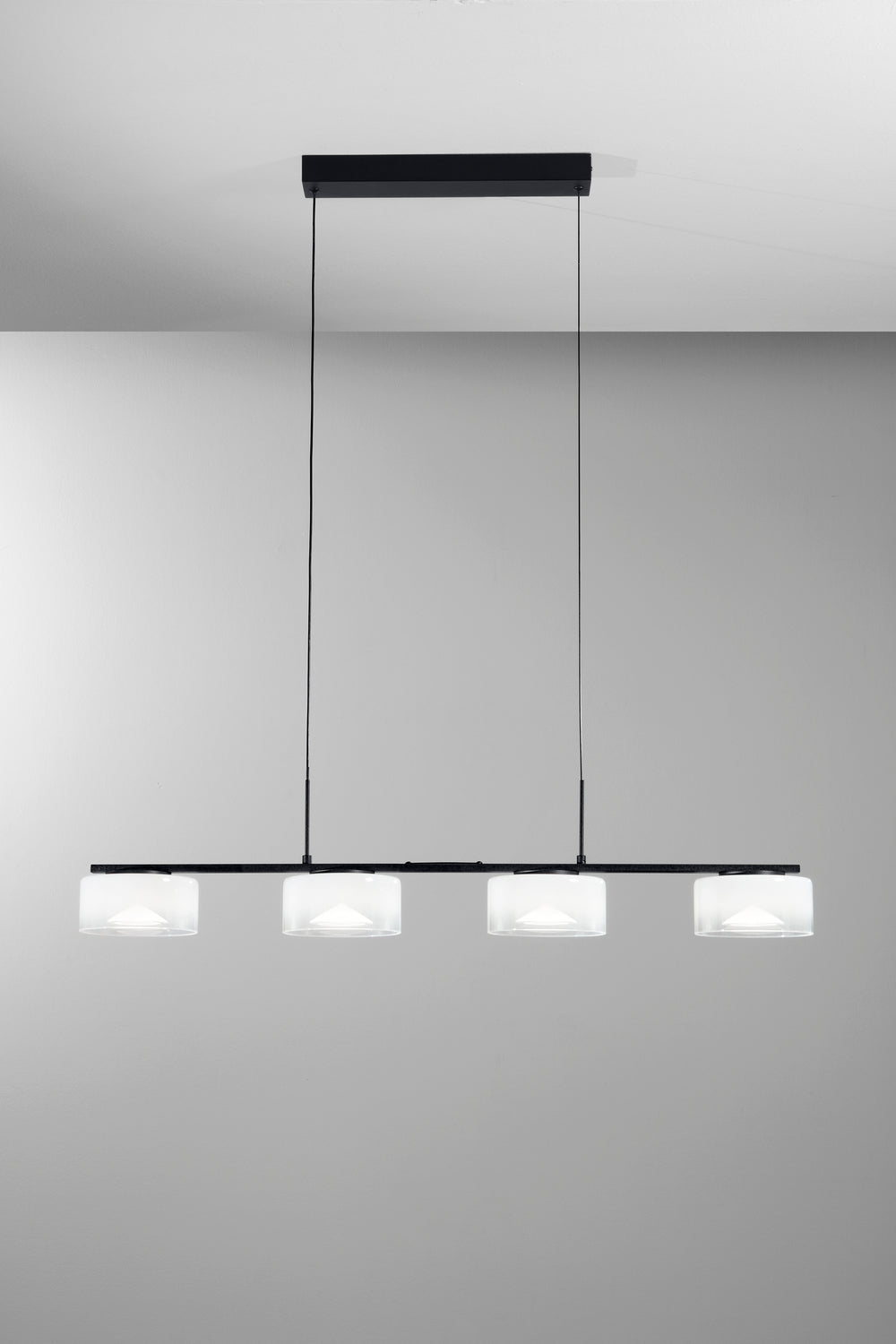SOSPENSIONE LED EMILY BIANCA QUATTRO PENDENTI IN VETRO+METALLO 30W CCT 2700/3200/4000K 92X12X150CM
