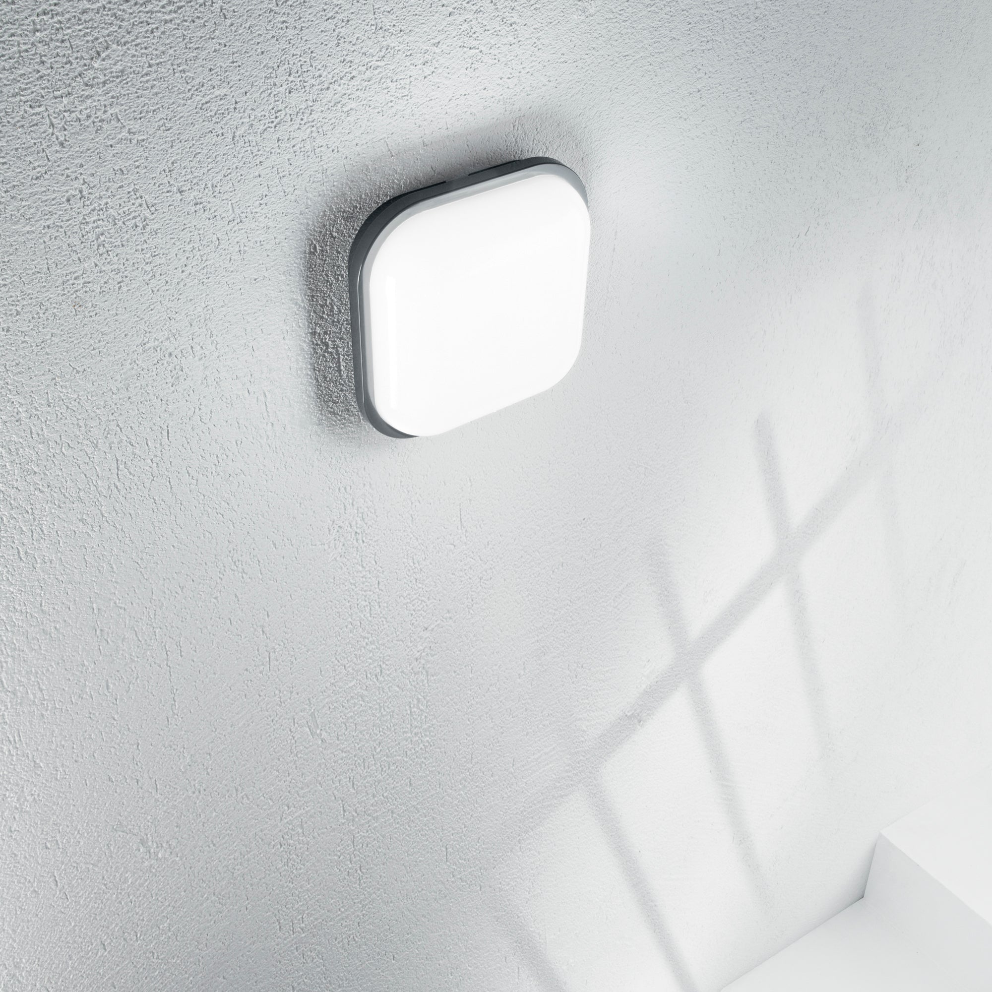 PLAFONIERA LED EVER ANTRACITE QUADRATA 28W 3420LM CCT IP65 22,1X22,1X7,2CM