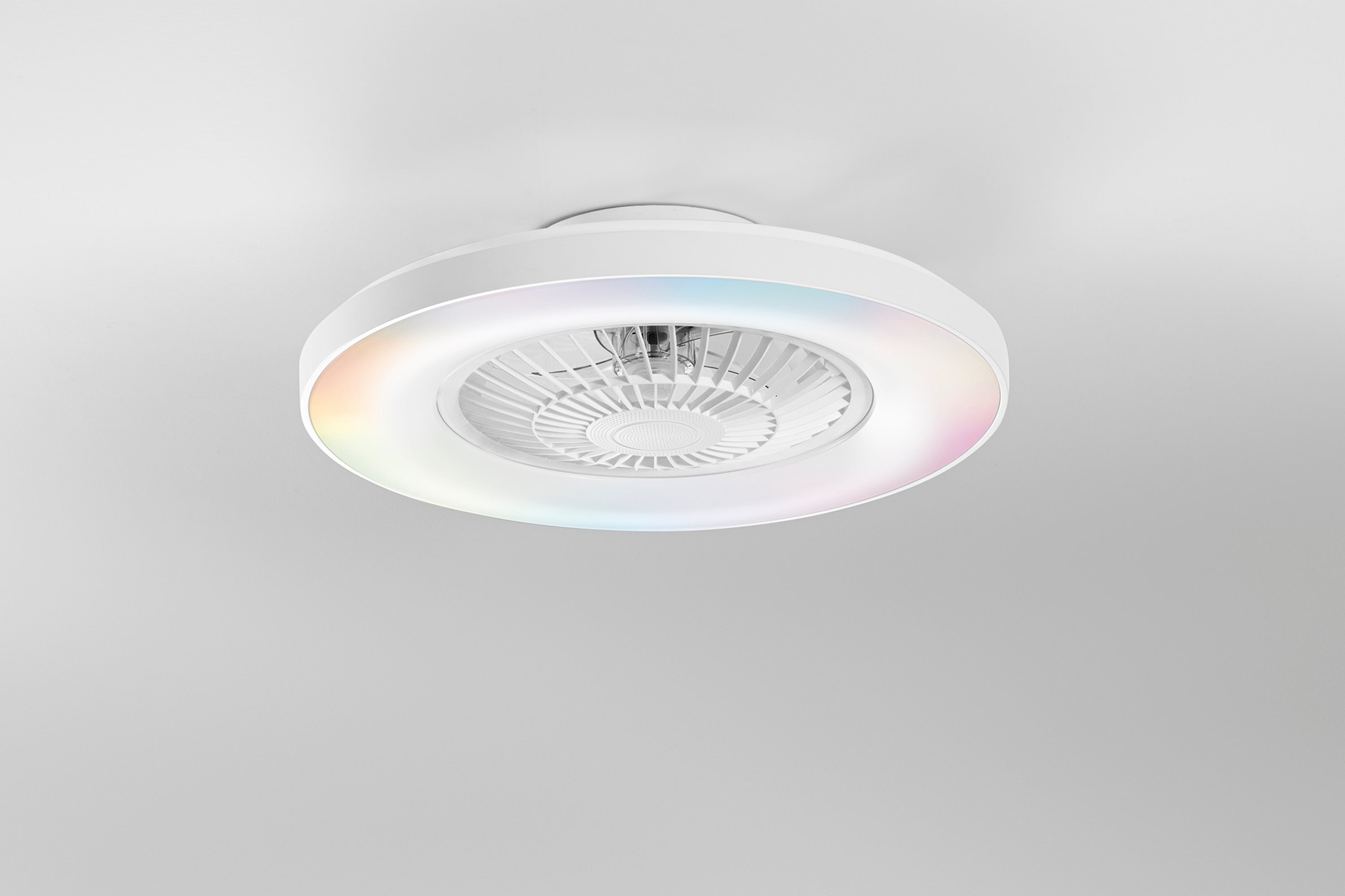 PLAFONIERA LED VENTILATORE GARBIN BIANCO 40W 5500LM CCT DIMM. CON TELECOMANDO RF INCLUSO E SPEAKER BLUETOOTH 15X54,5CM