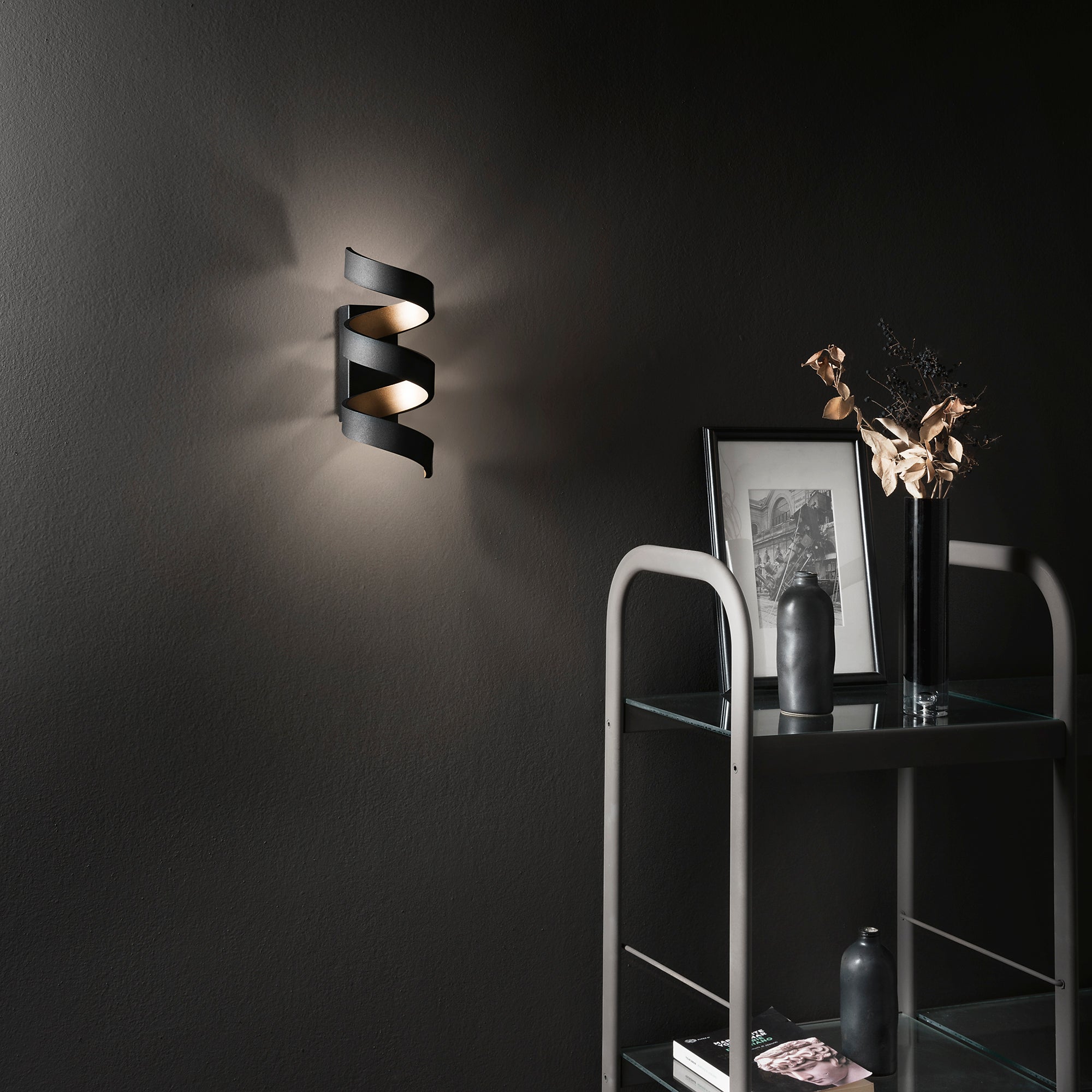APPLIQUE LED HELIX NERA E ORO 9W 720LM 4000K 10X13,5X26CM