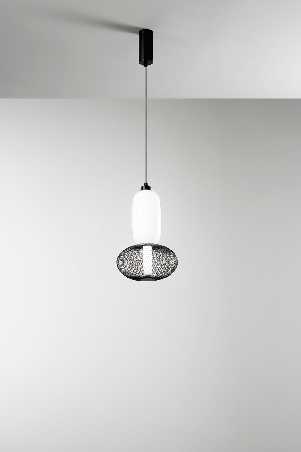 SOSPENSIONE LED INKAS NERA IN VETRO 16W 1860LM CCT 3000/3500/4000K 42X22X22CM