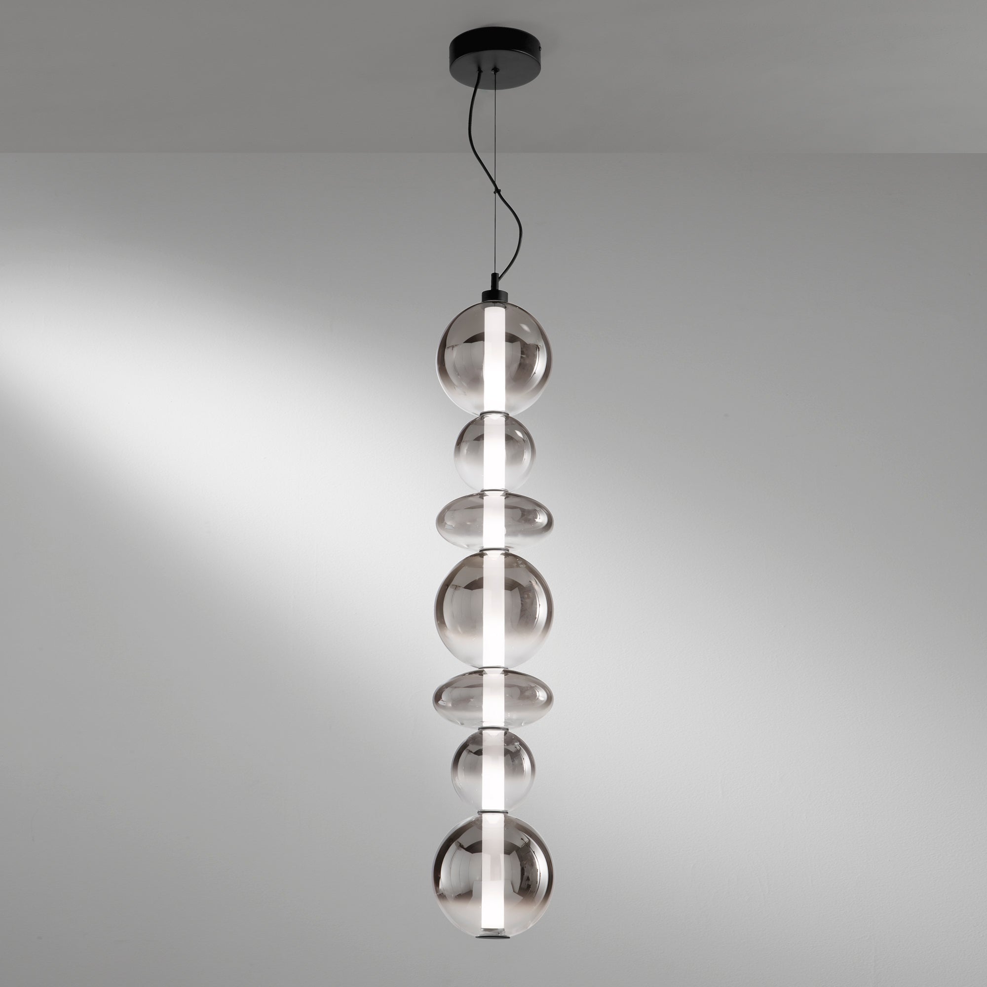 SOSPENSIONE LED KEMET NERA 40W 4000LM 3000K 17X241CM